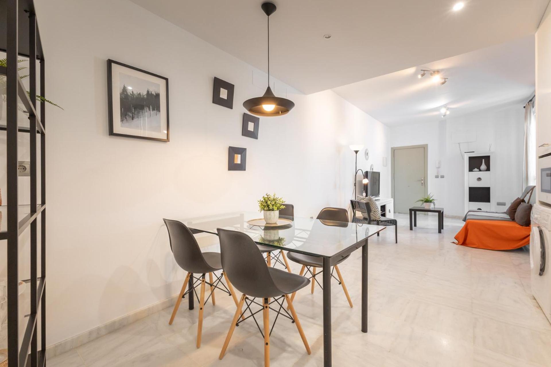 Arrayan Central Suite by Valcambre