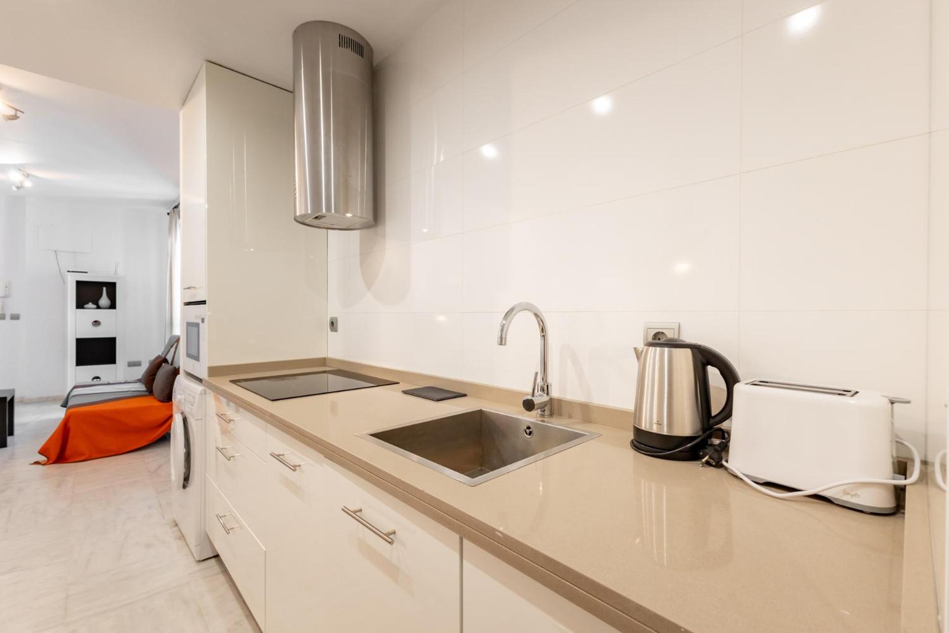 Arrayan Central Suite by Valcambre