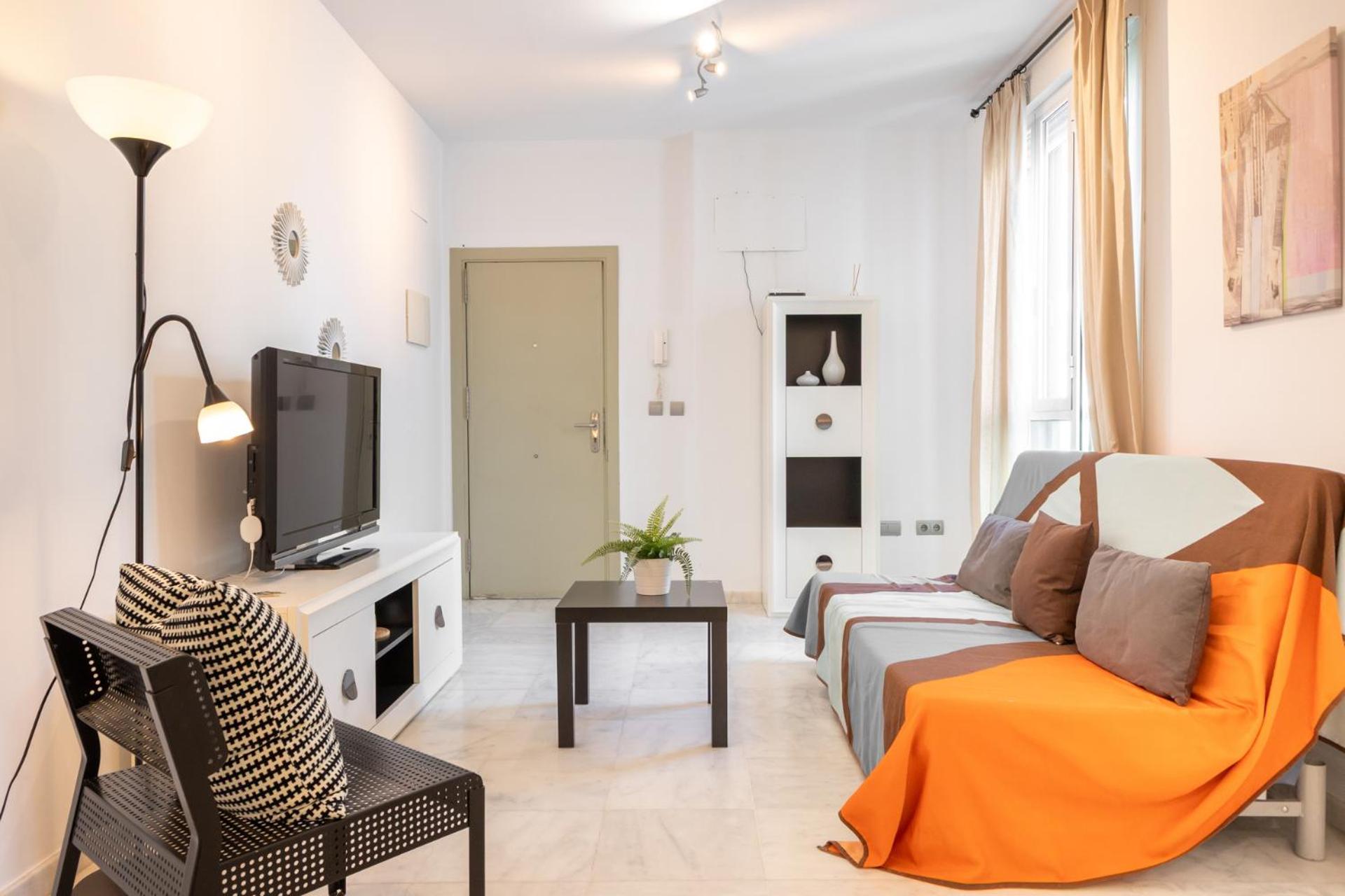 Arrayan Central Suite by Valcambre