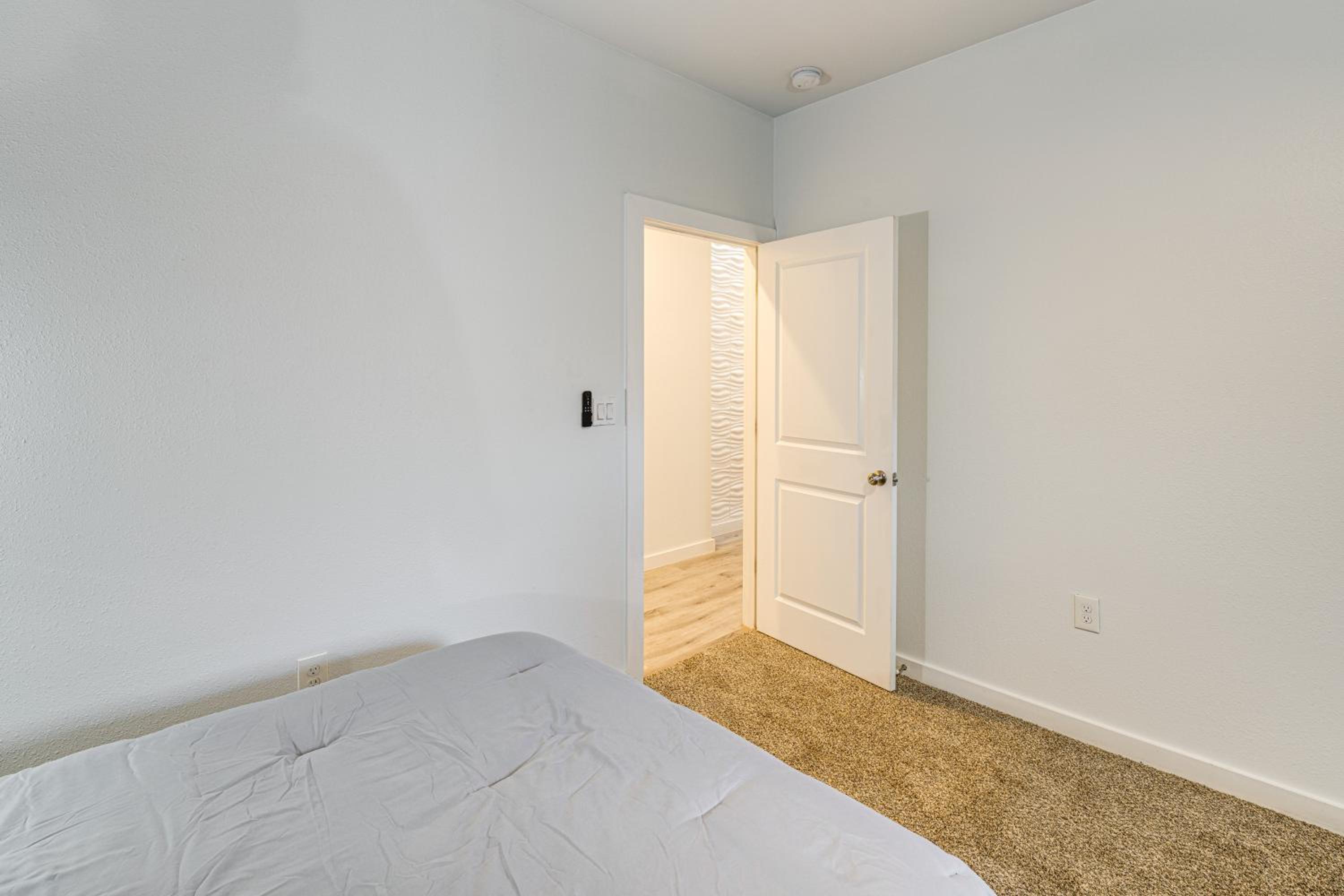 3 Mi to Dtwn Dallas Getaway with Game Area!