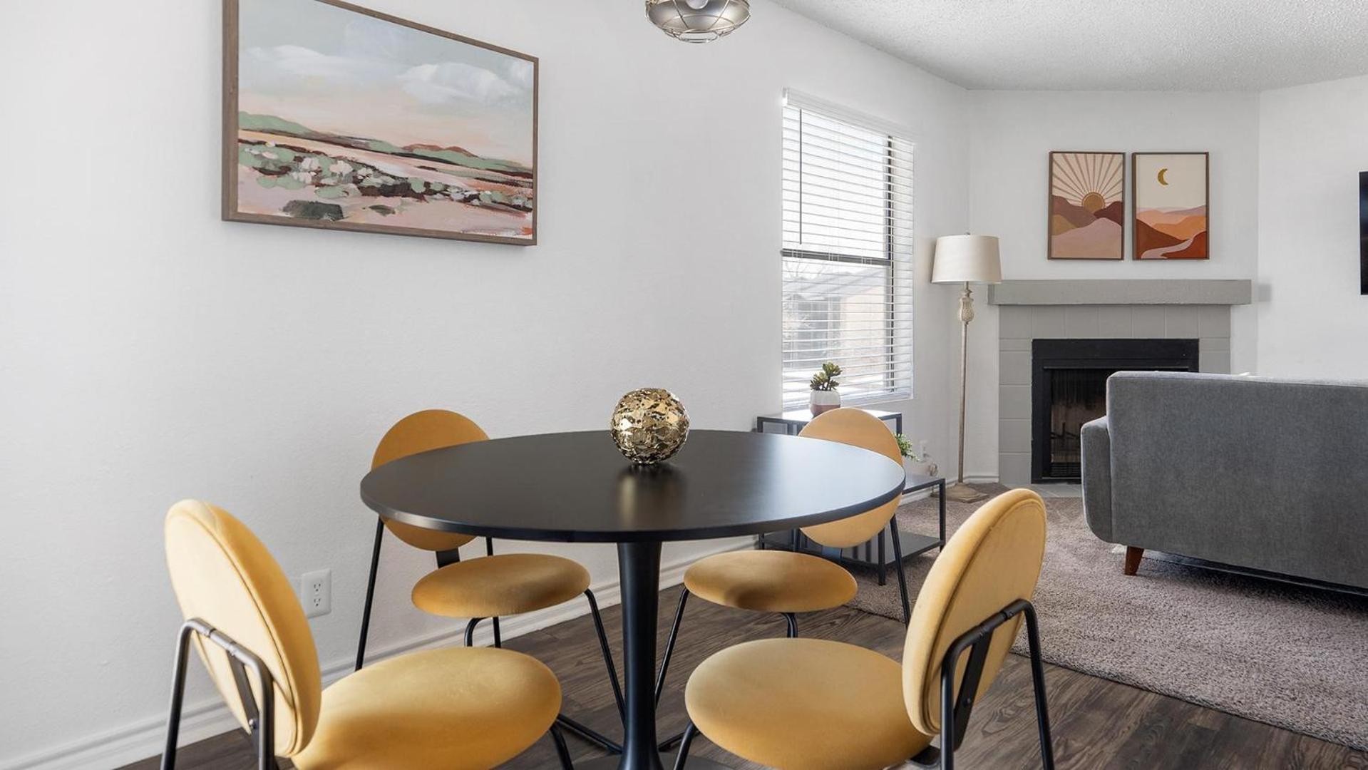 Landing Apartments - Austin