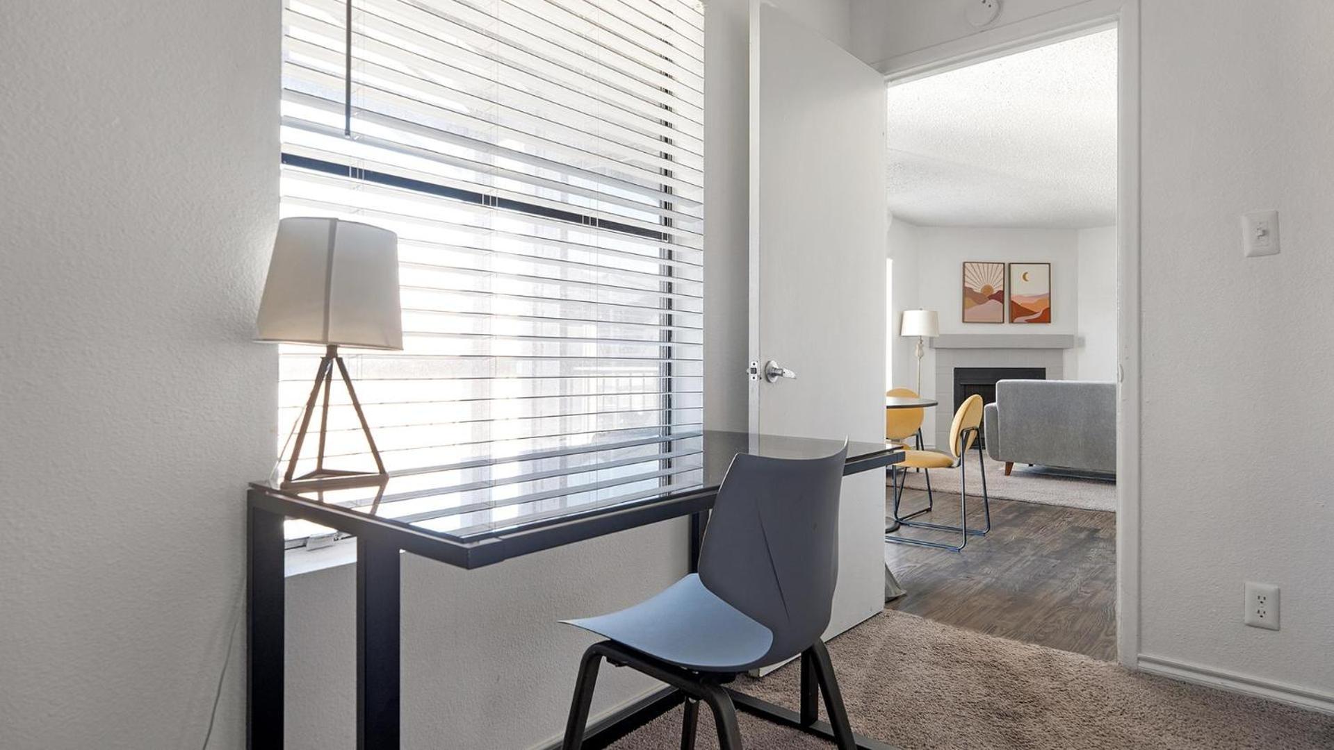 Landing Apartments - Austin