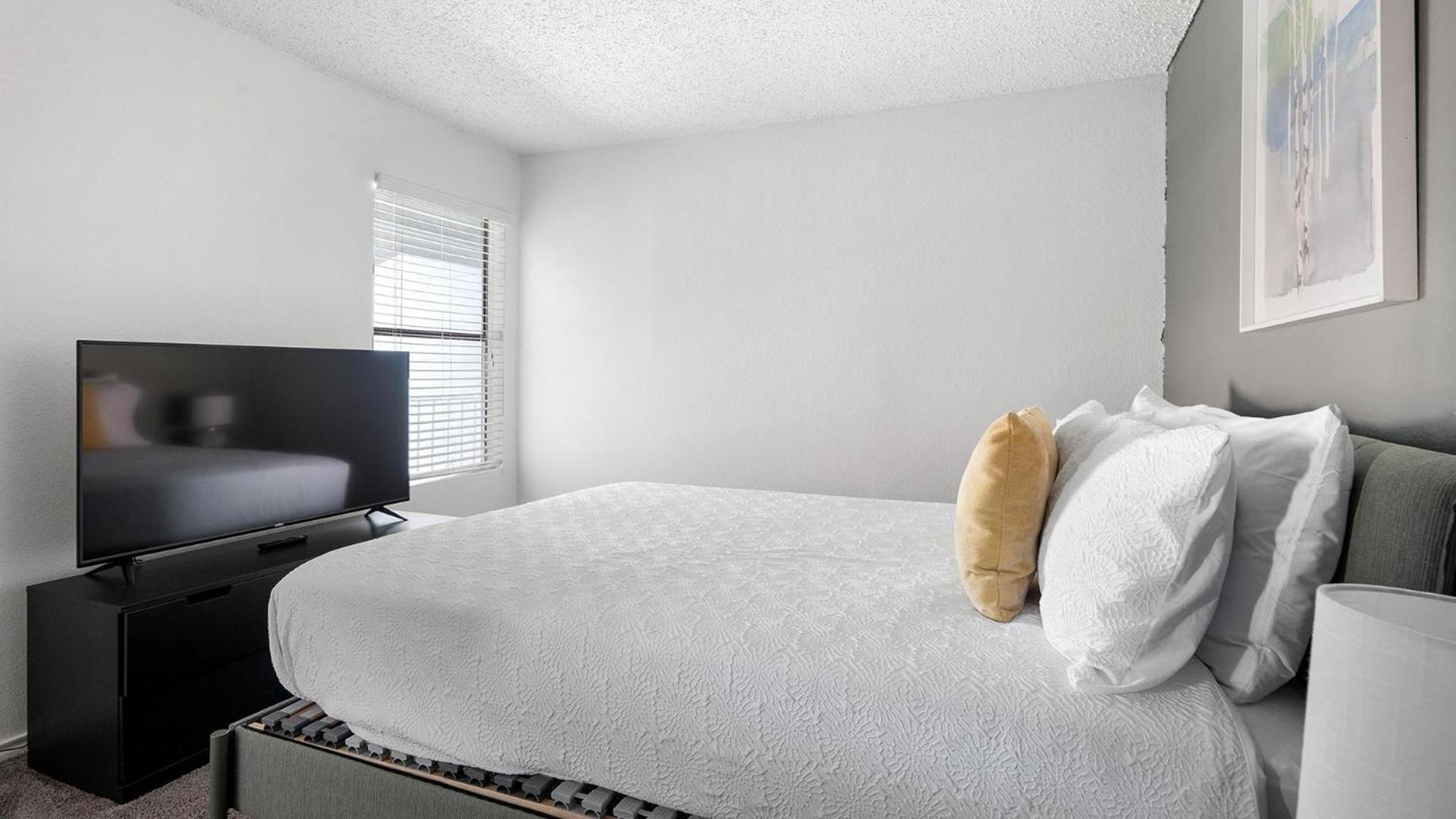 Landing Apartments - Austin