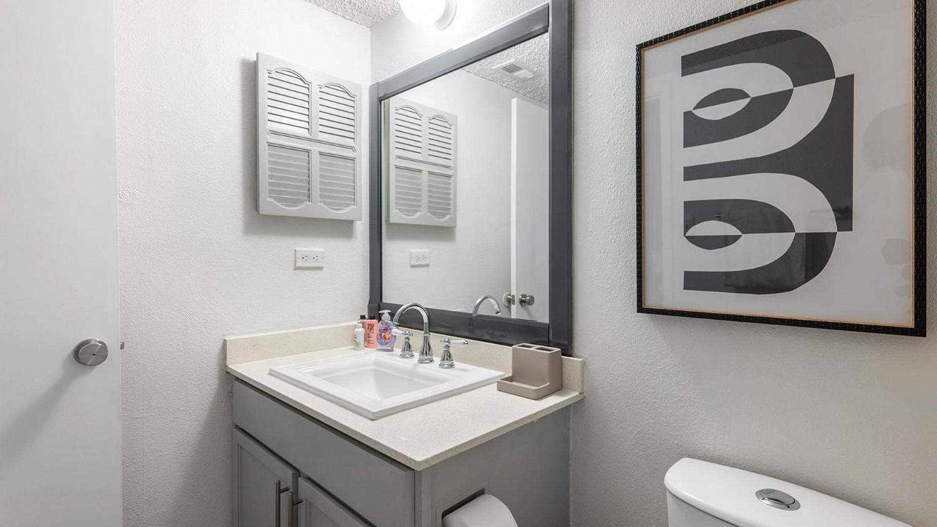 Landing Apartments - Austin