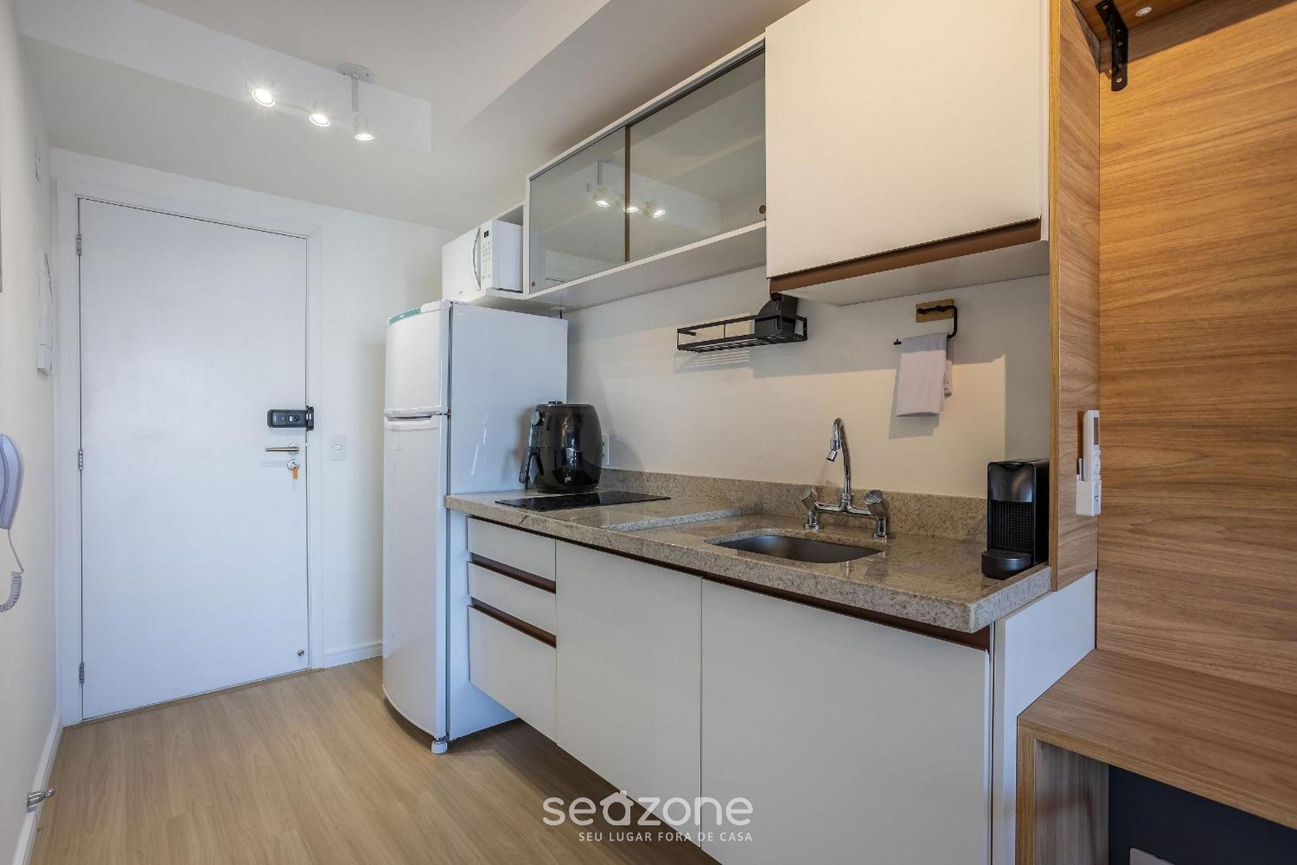 Modern Studios in Vila Cordeiro - CTB