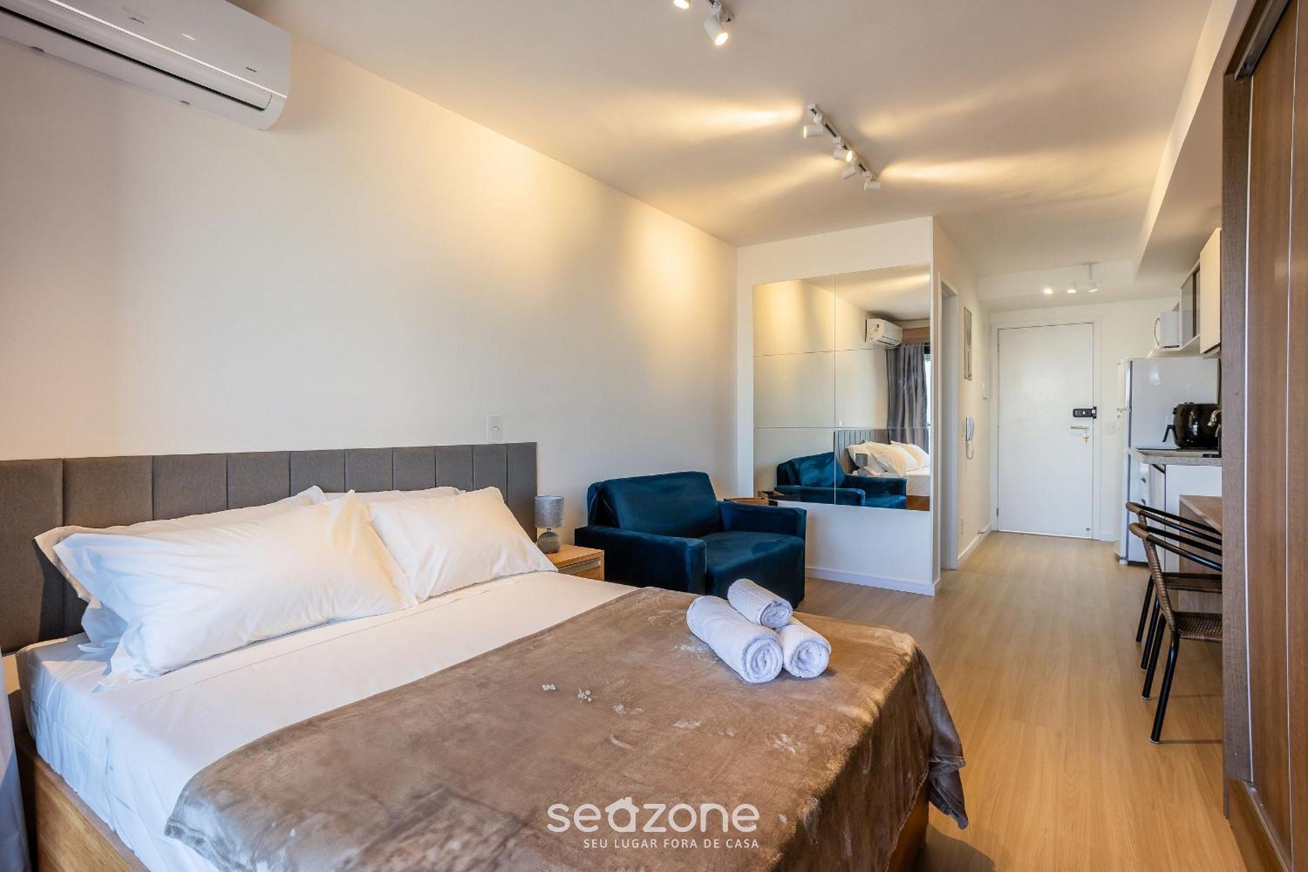 Modern Studios in Vila Cordeiro - CTB