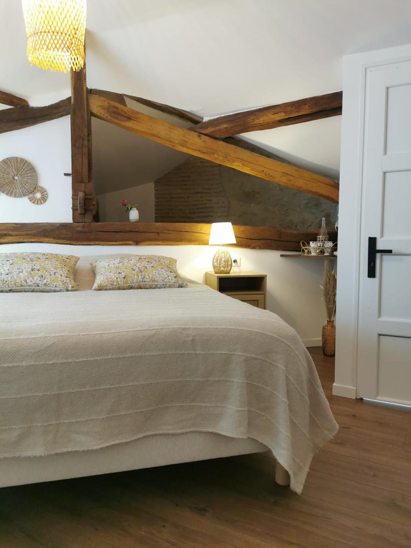 Domaine de Pourrouquet - Chambres d'hôtes de charme avec piscine et spa