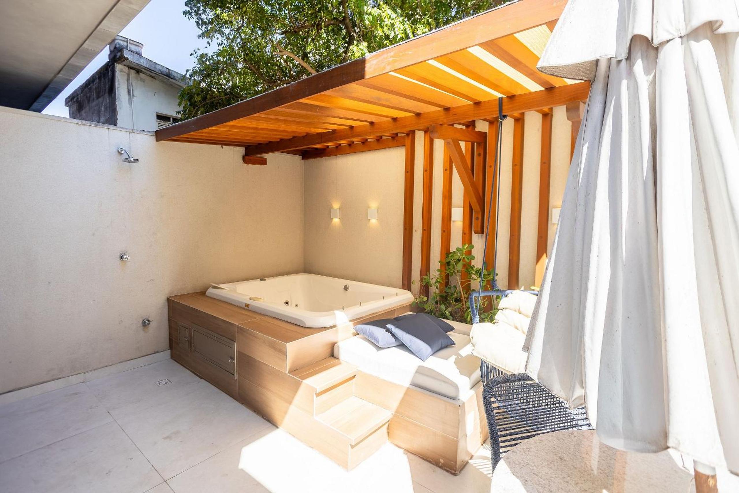 Way Bossa #J - Apto with Jacuzzi by Carpediem