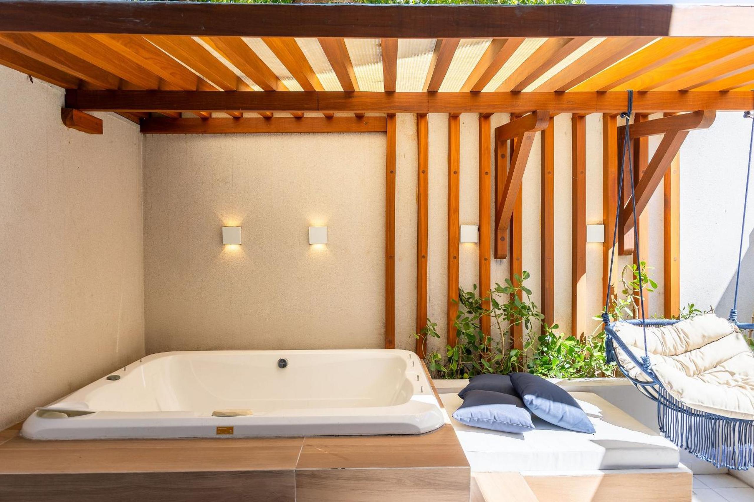 Way Bossa #J - Apto with Jacuzzi by Carpediem