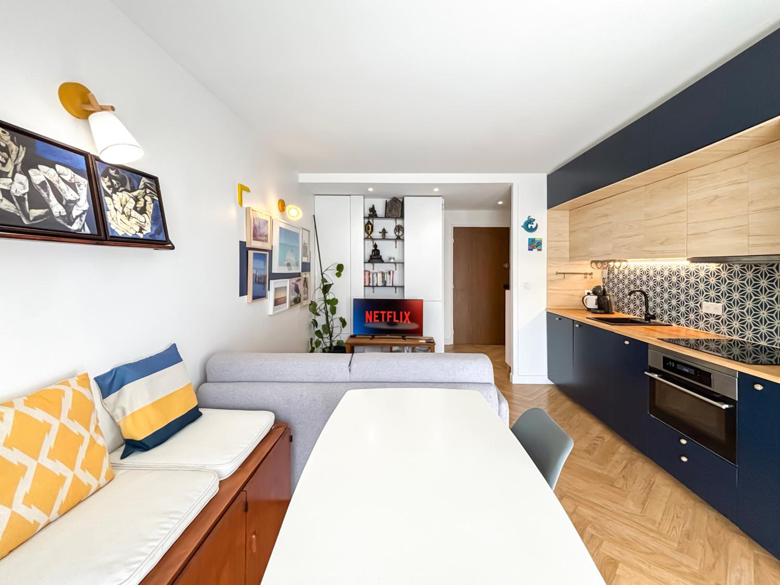 Appartement Avec Piscine Métro Convention