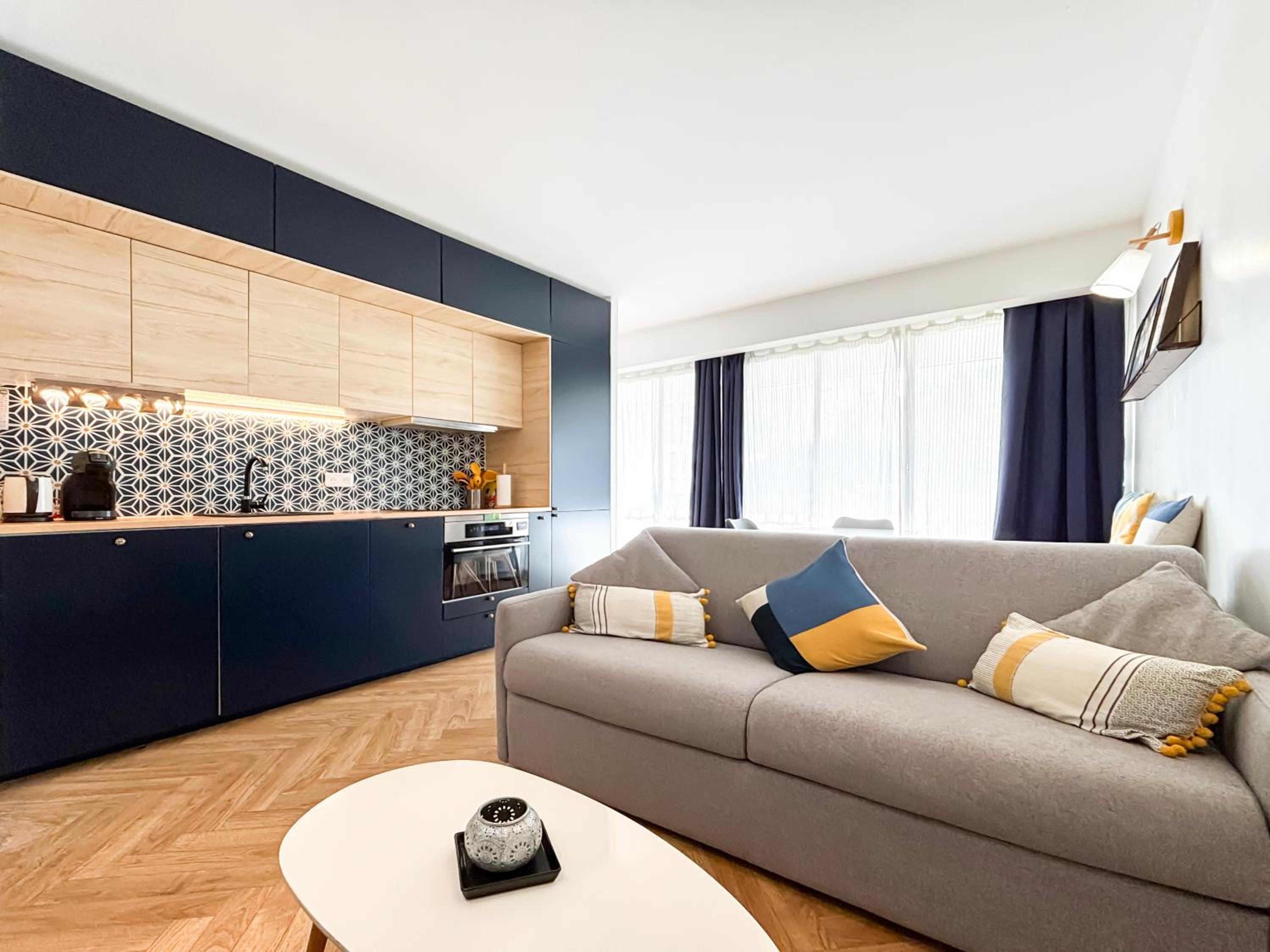 Appartement Avec Piscine Métro Convention