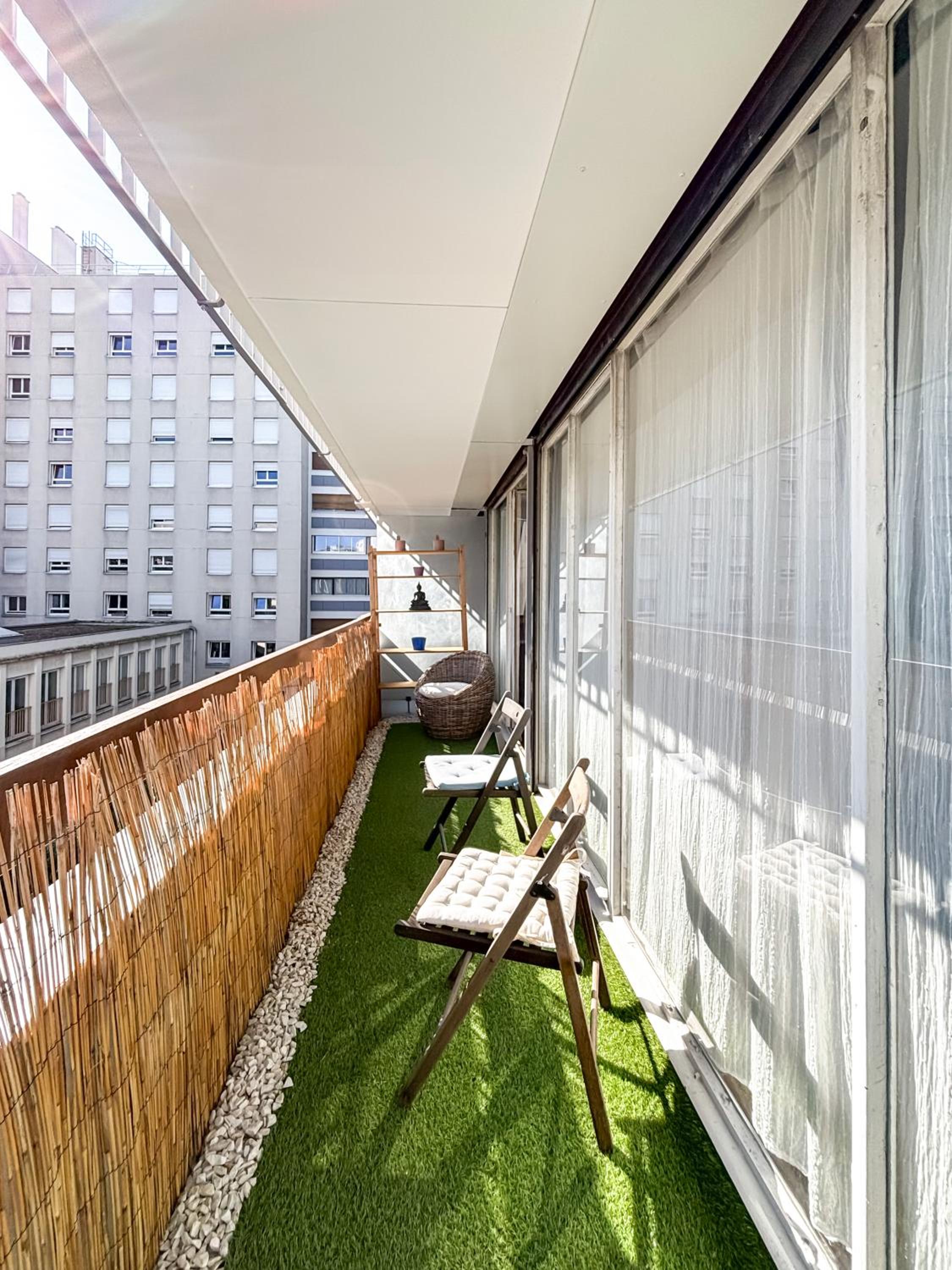 Appartement Avec Piscine Métro Convention