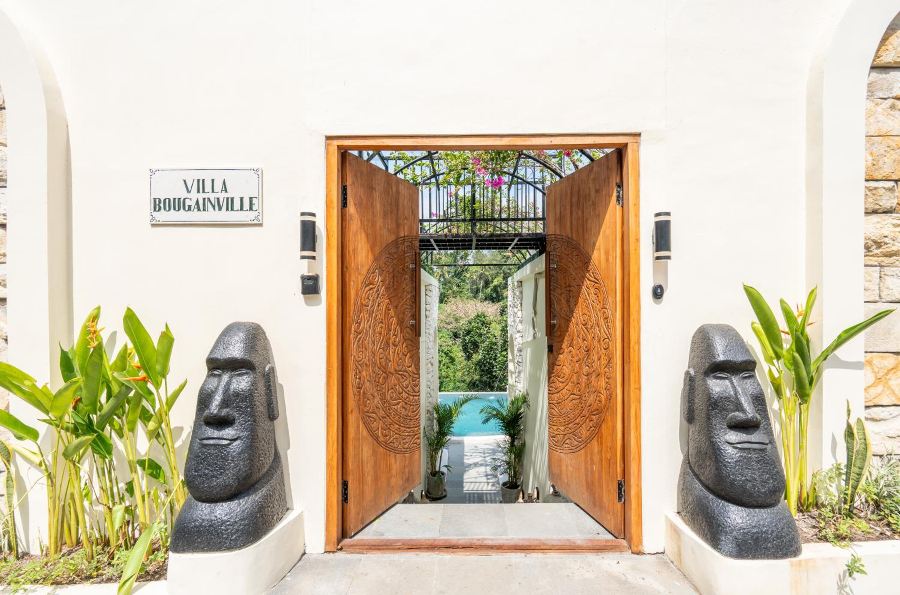 NEW! Villa Bougainville - 3BR in Nyanyi