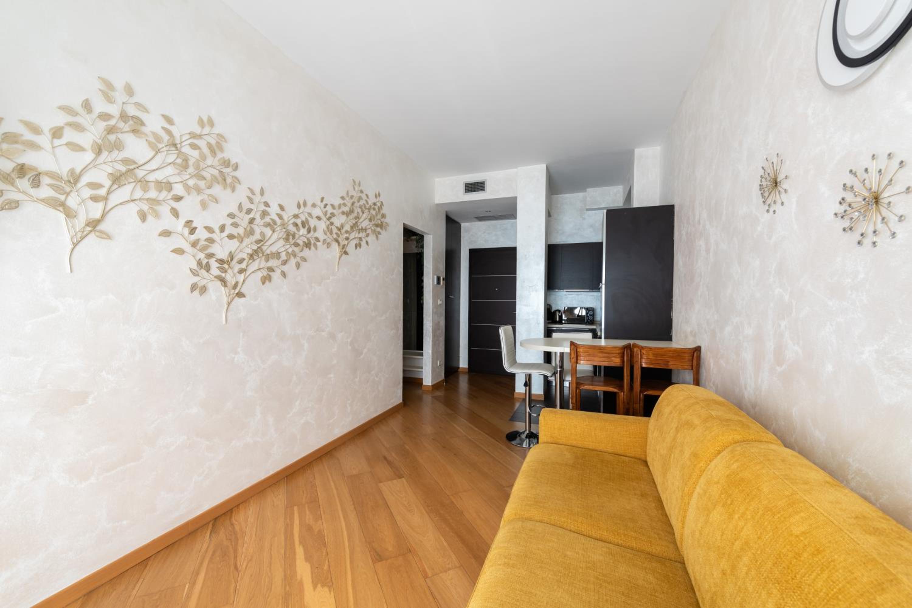 Torino CozyStop by Rentbeat