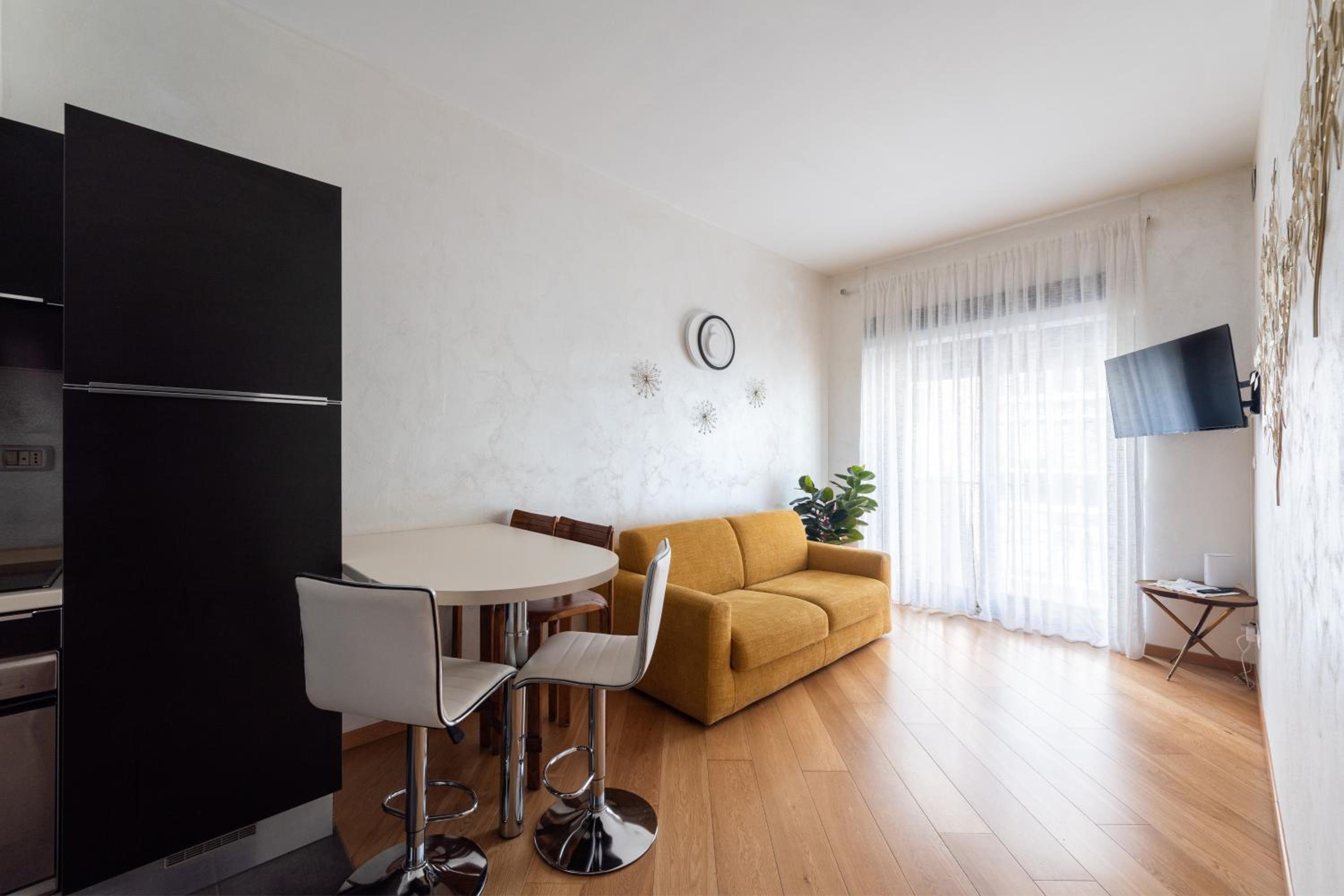 Torino CozyStop by Rentbeat