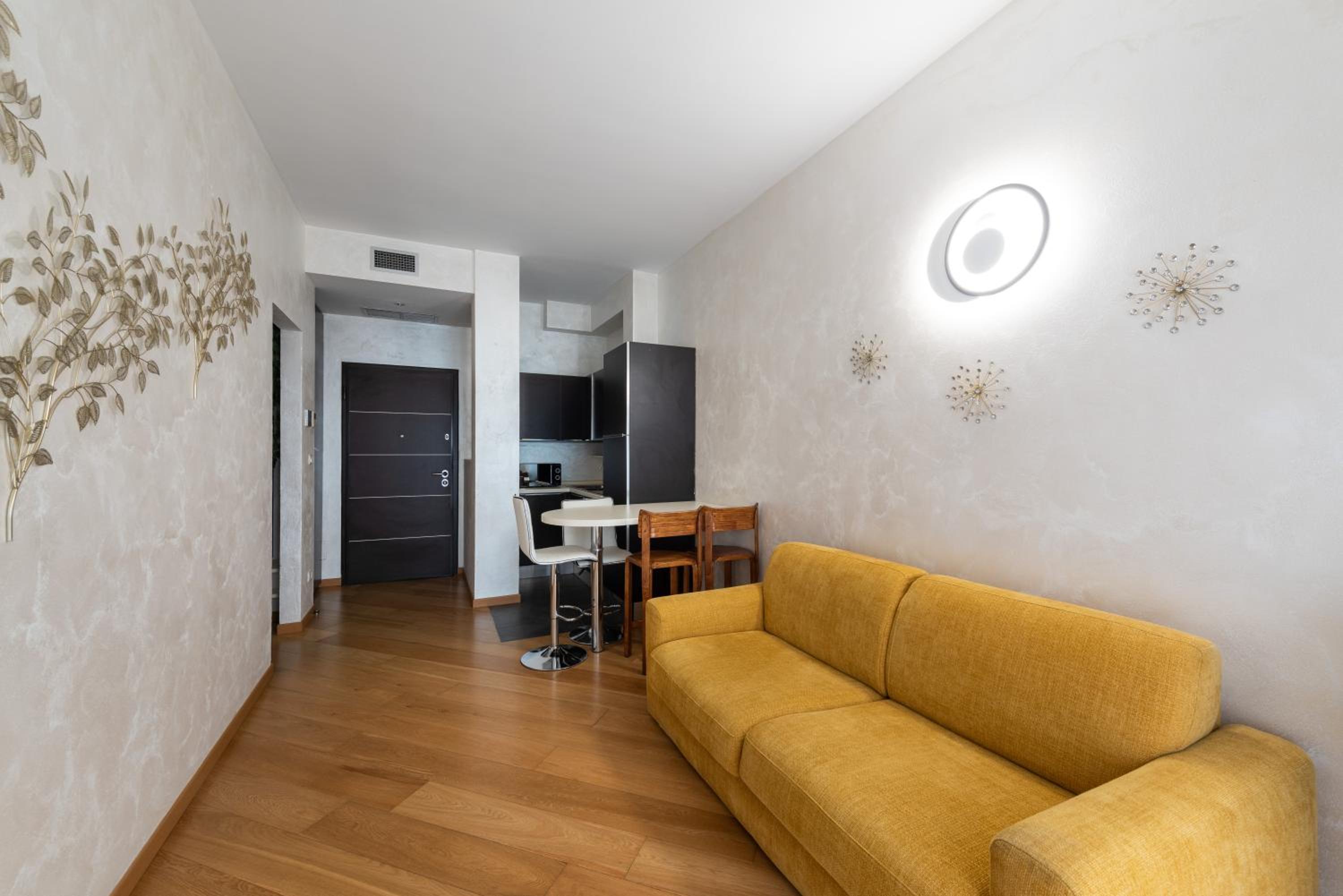 Torino CozyStop by Rentbeat