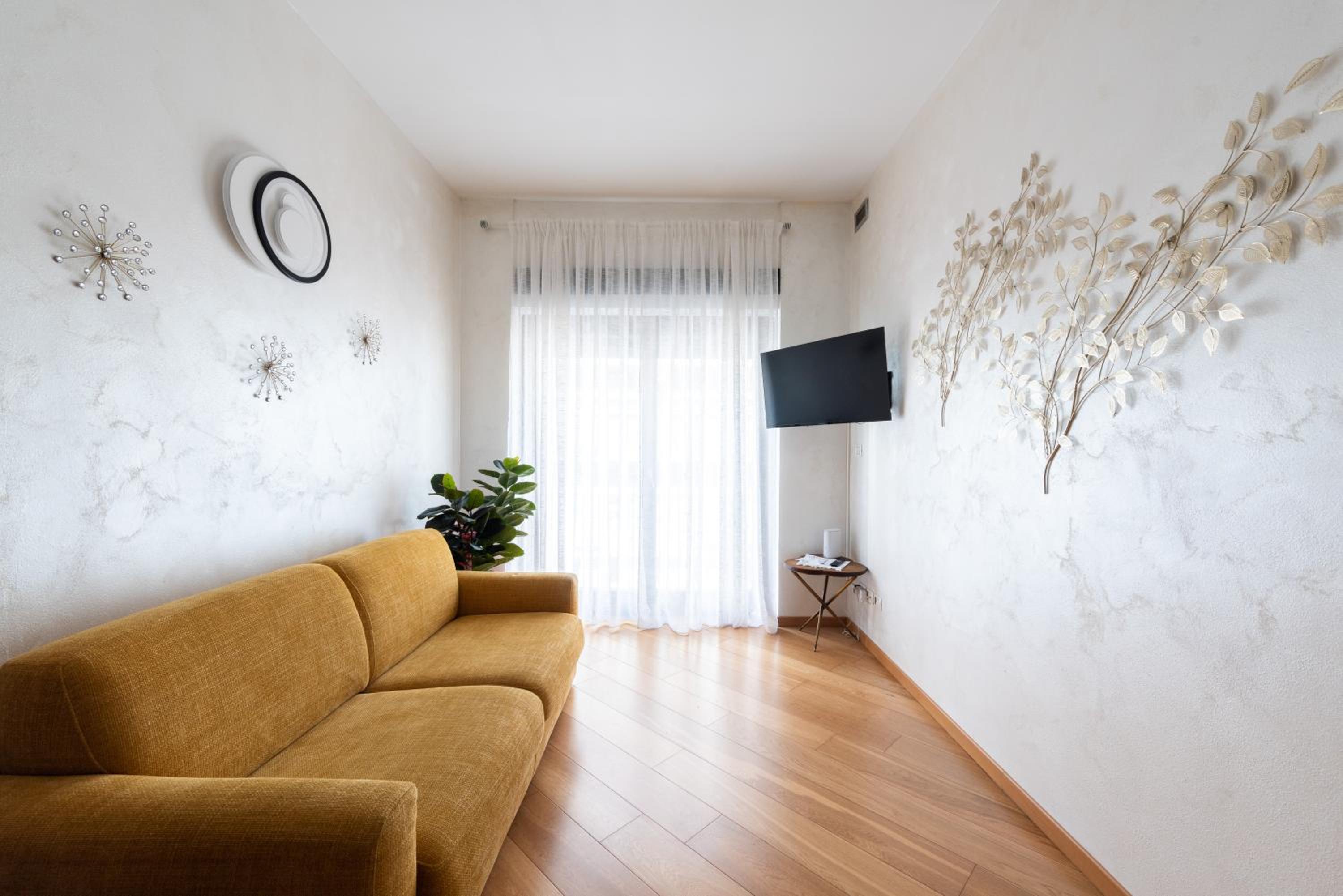 Torino CozyStop by Rentbeat