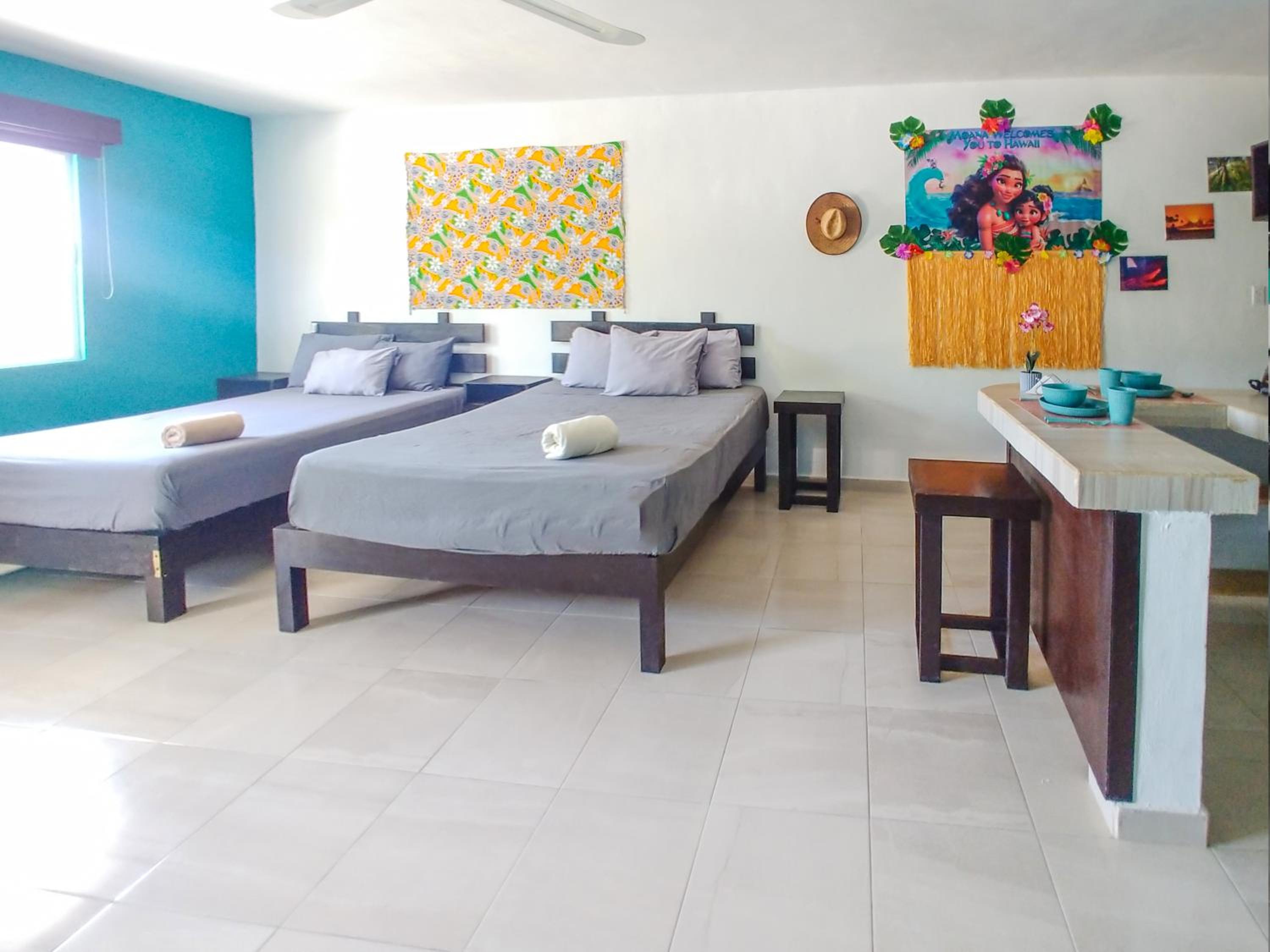 Family Escape 2 Private Apartments Sleeps 8 500m Beach Kitchen AC Value Stay 5A6A