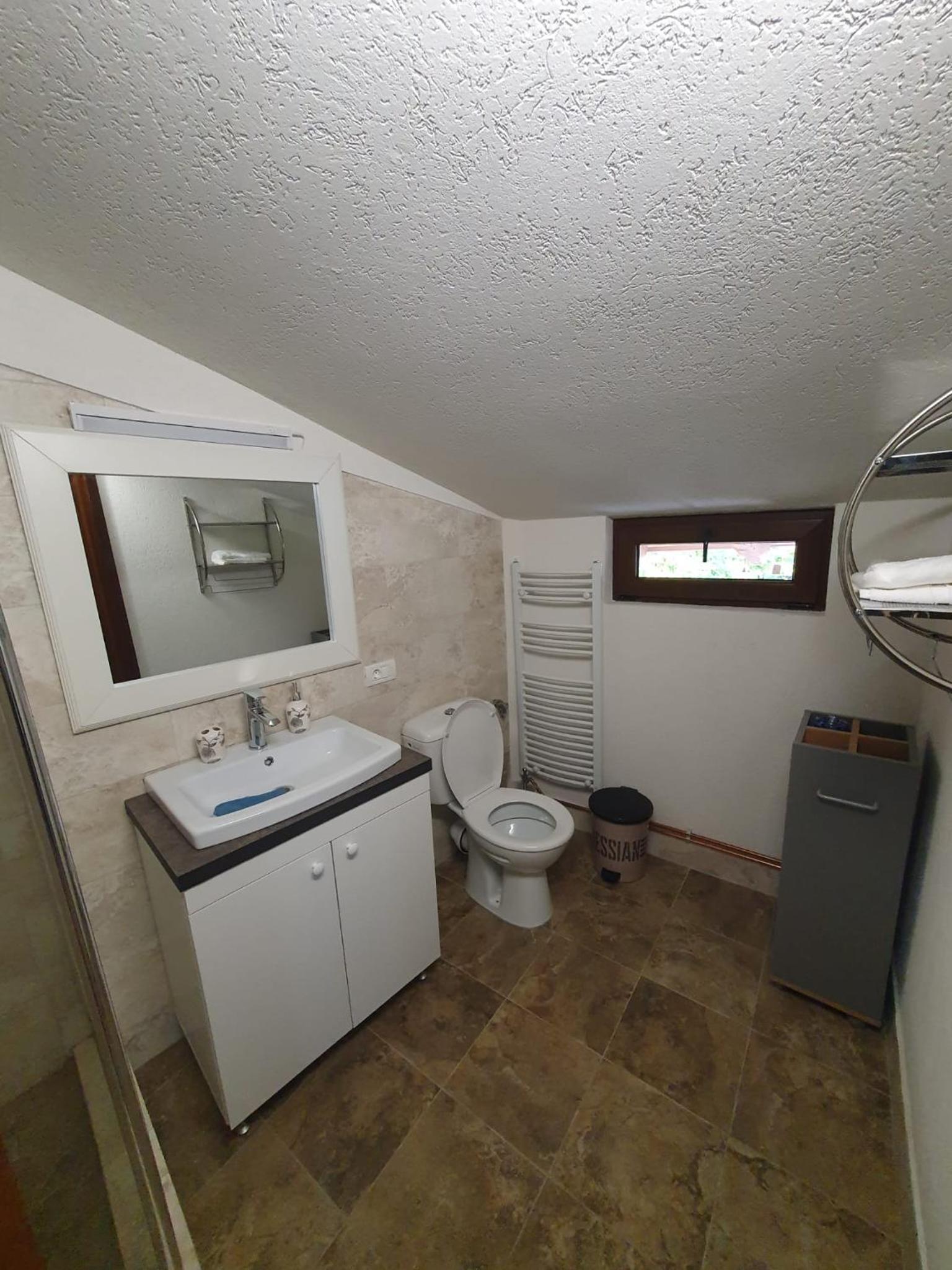 MD Apartament- Cazare la curte