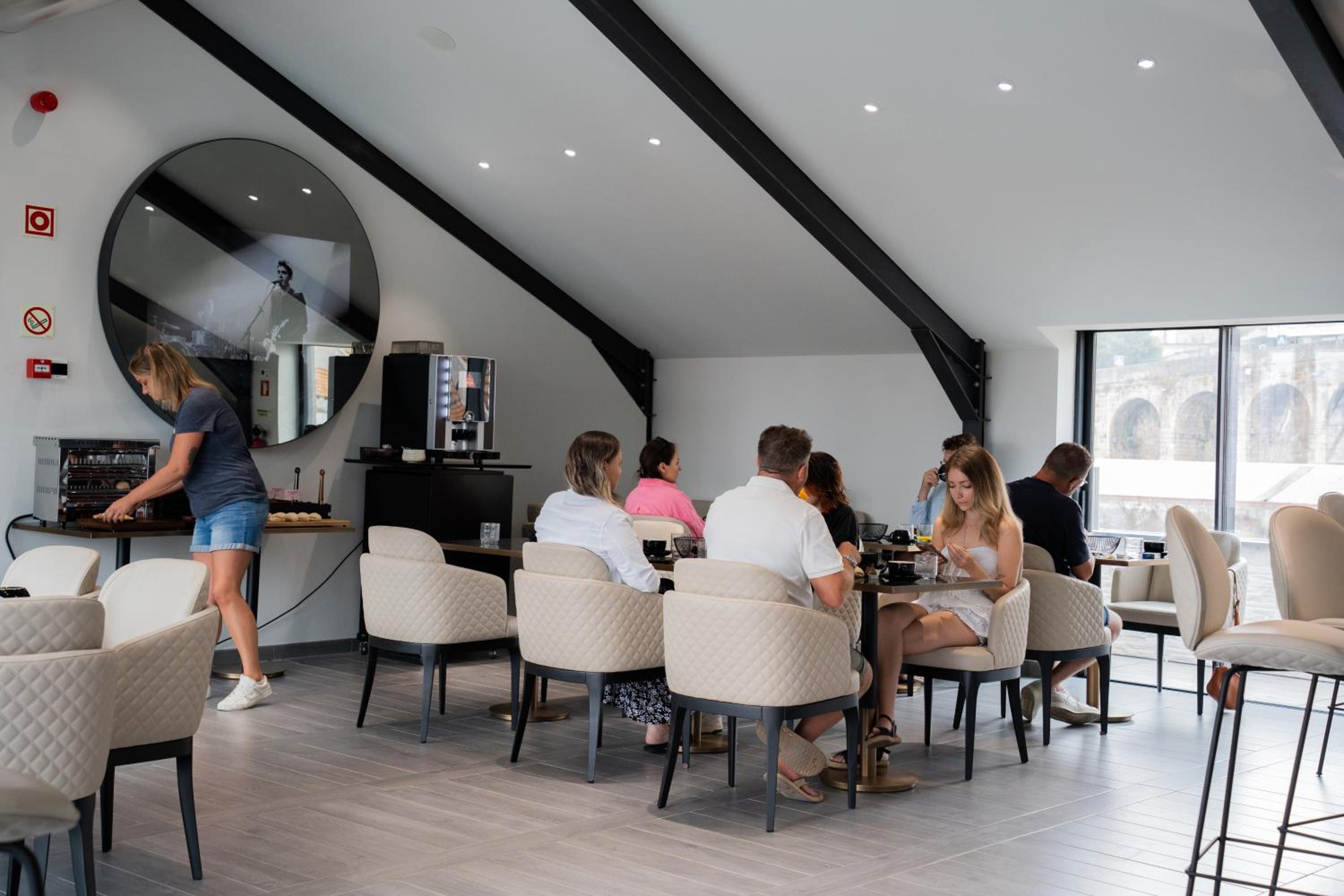Smartr Porto Gaia & Spa