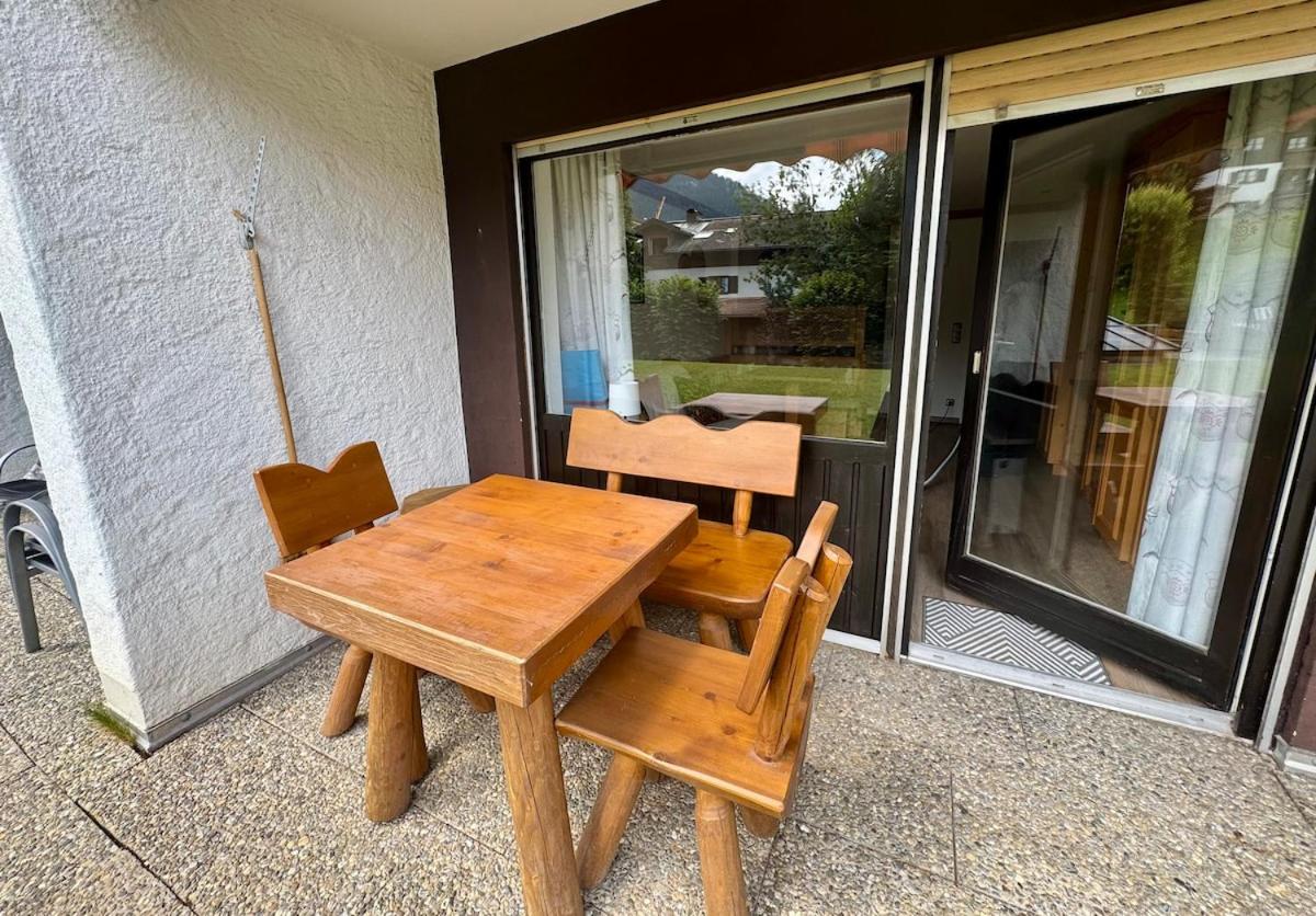 Gemütliche Wohnung mit Bergblick und Terrasse