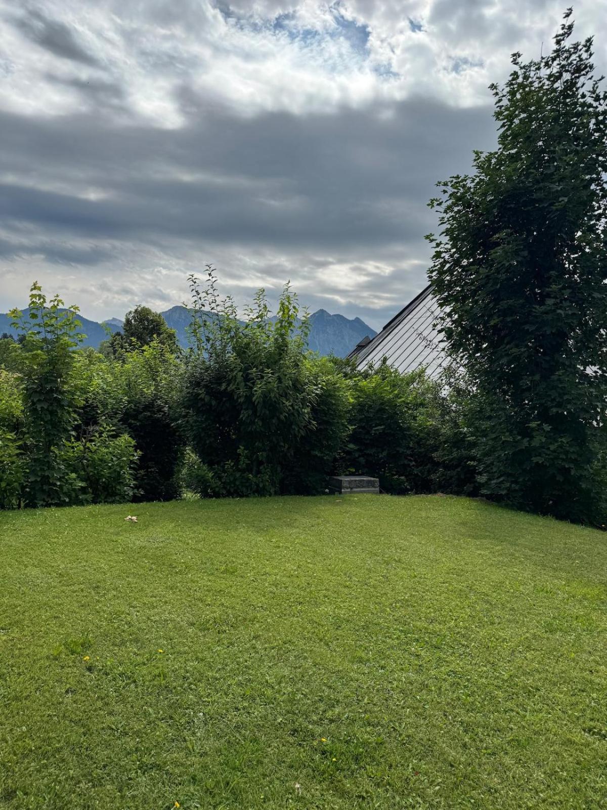 Gemütliche Wohnung mit Bergblick und Terrasse