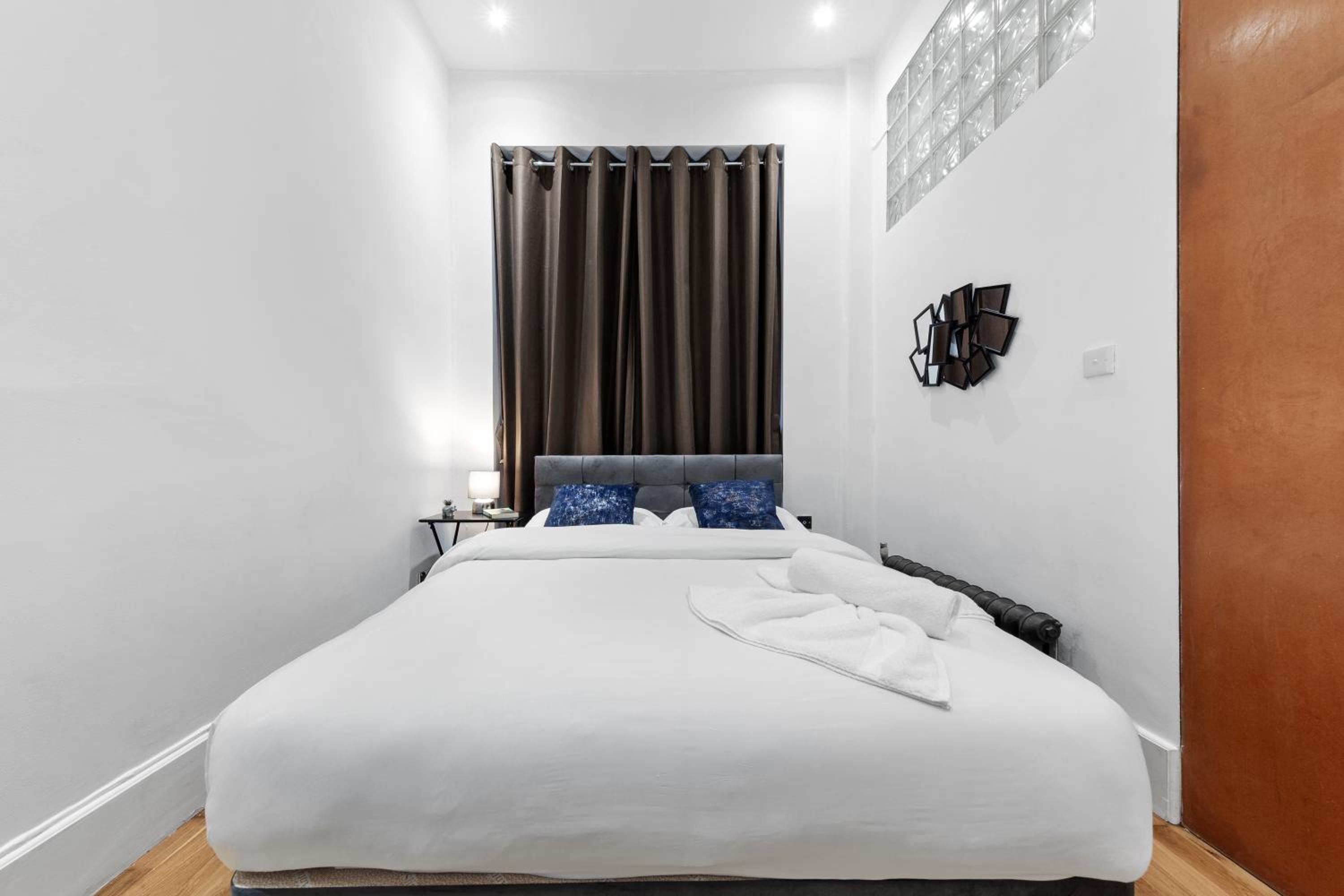 3 Bedroom City Apartment at Regents Park Baker Street MB1