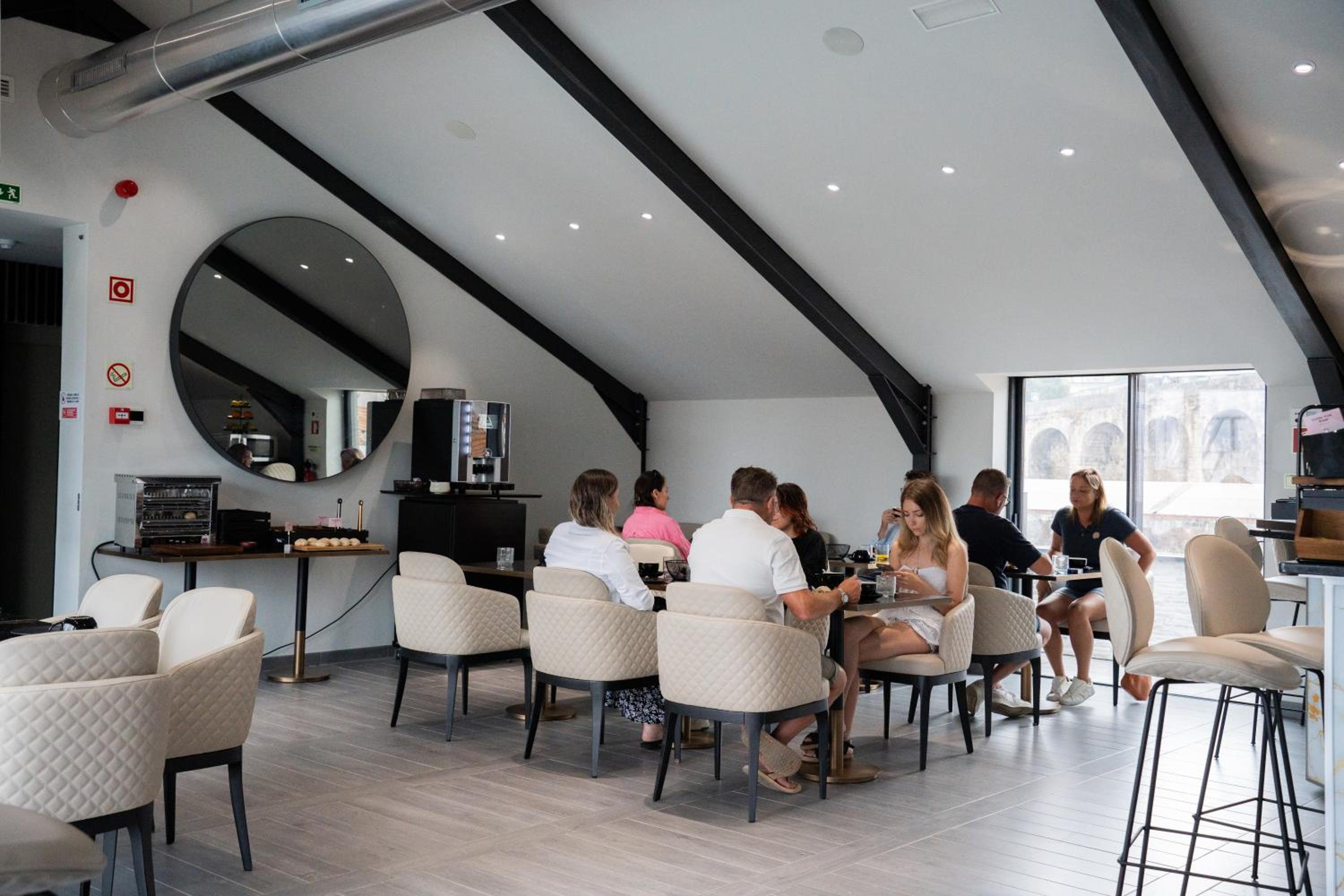 Smartr Porto Reis de Gaia & Spa