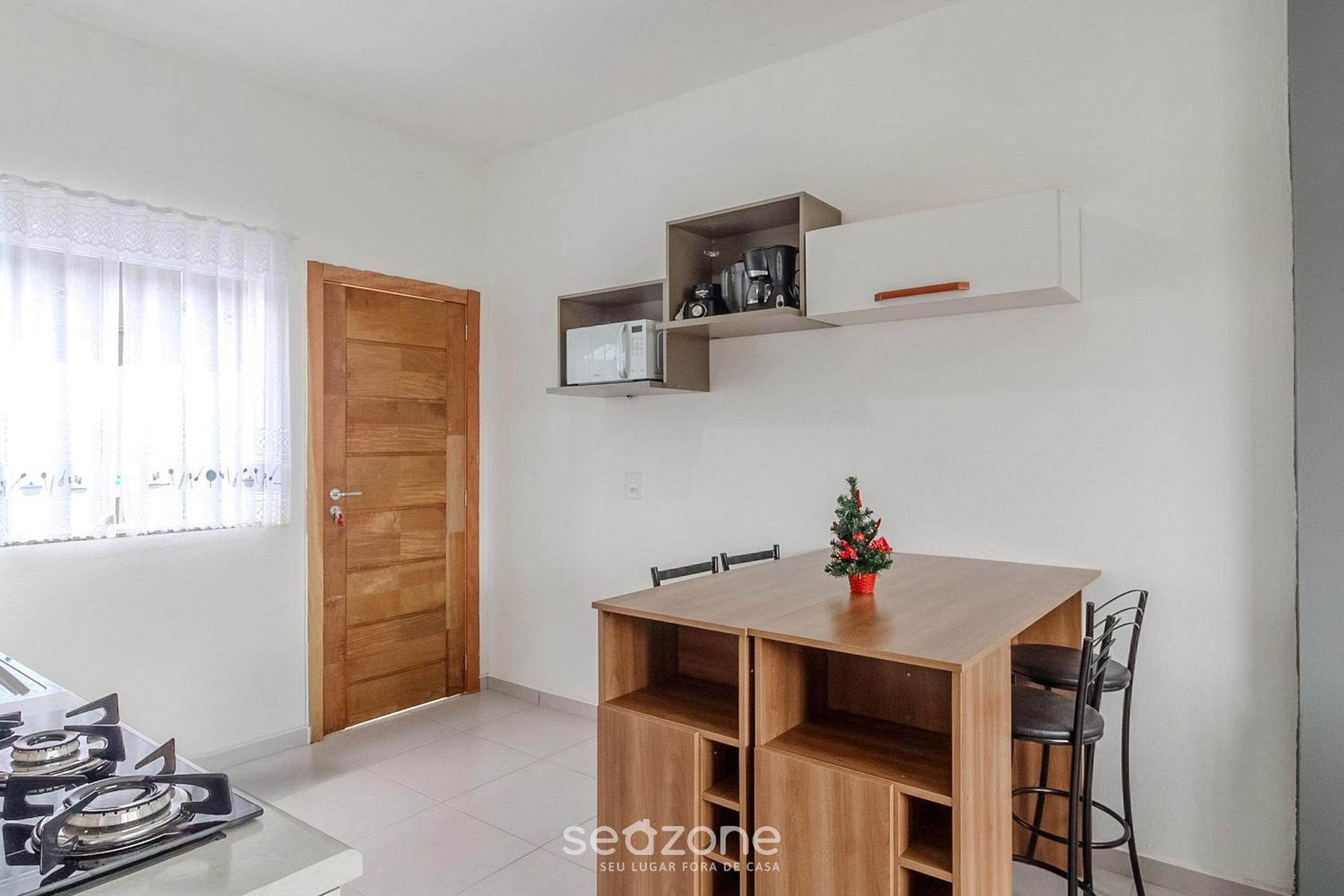 1BR house w/ BBQ & garage in Penha – JCS0004