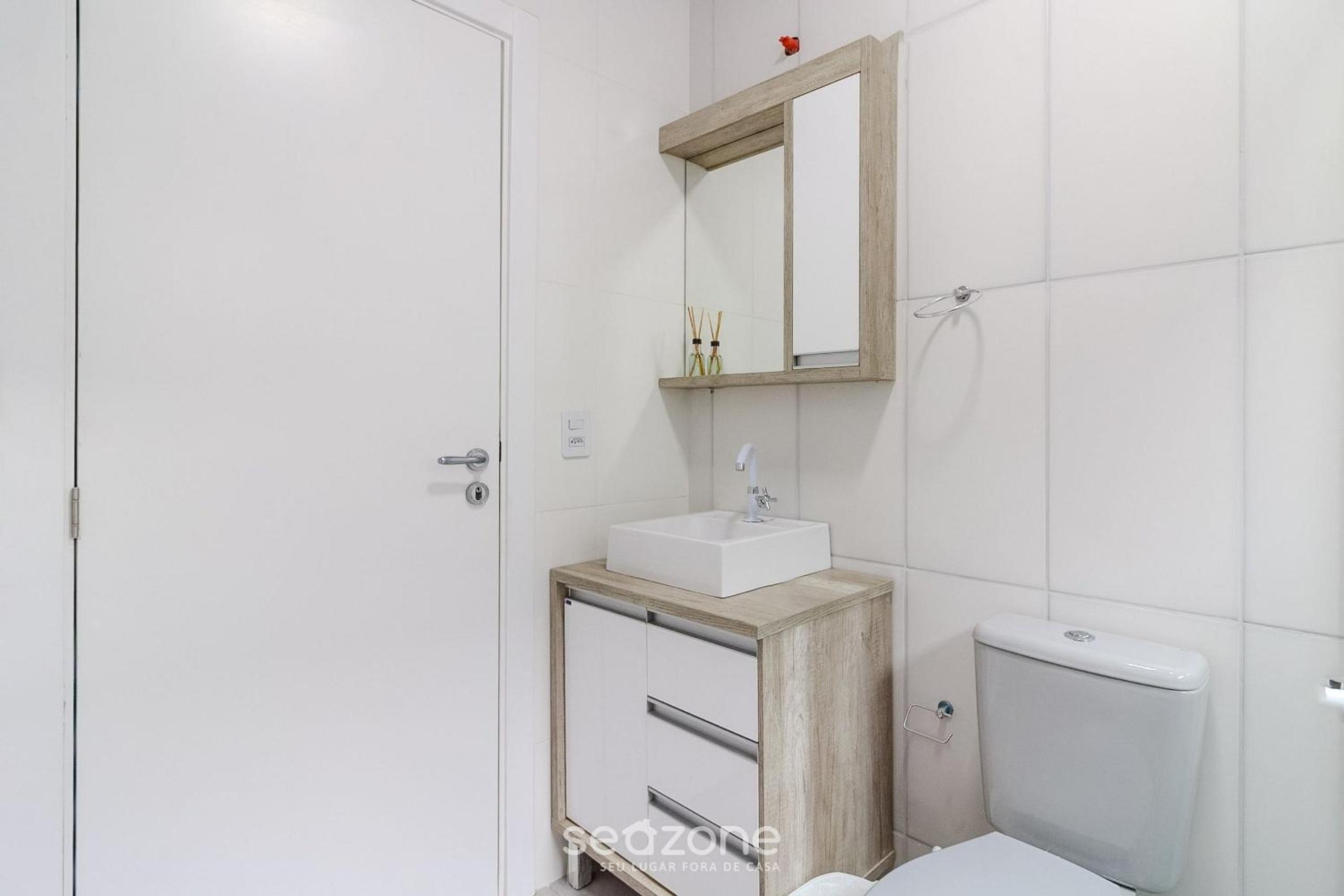 1BR house w/ BBQ & garage in Penha – JCS0004