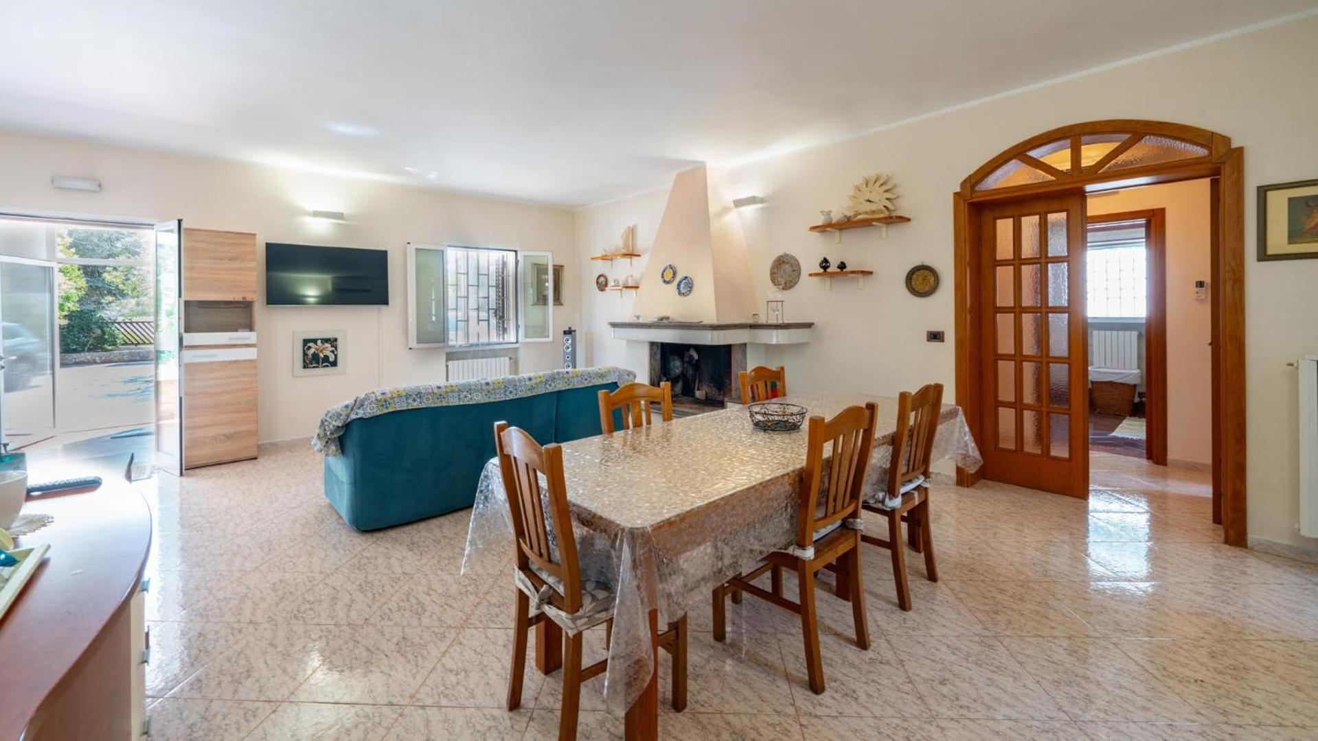 Villa Annarita by Rentbeat
