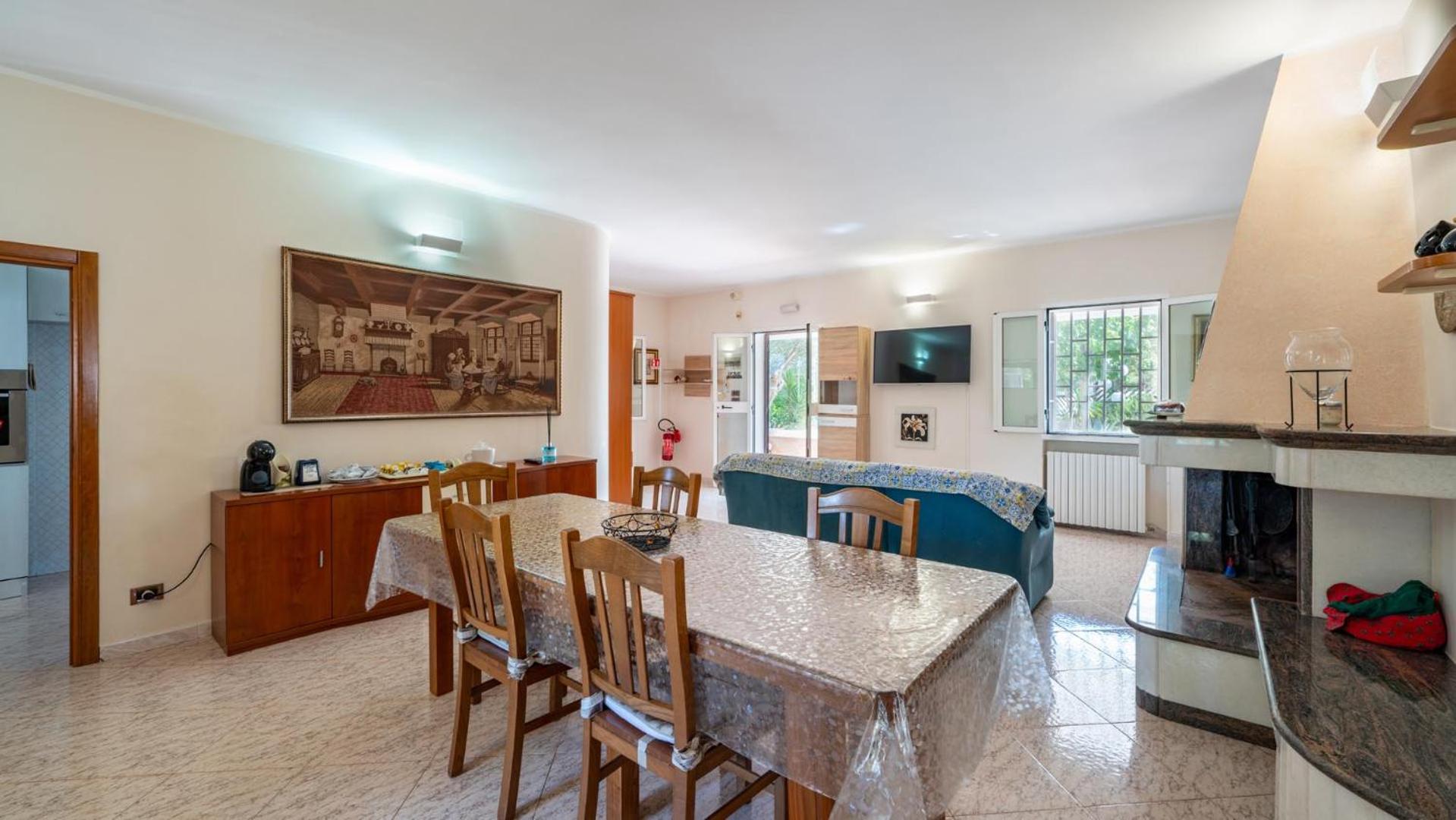 Villa Annarita by Rentbeat