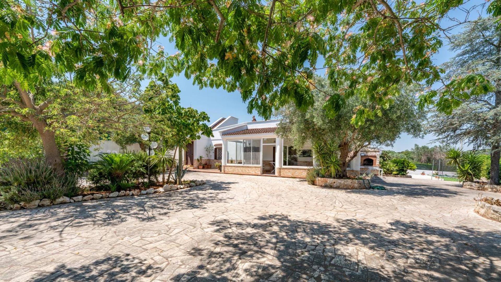 Villa Annarita by Rentbeat