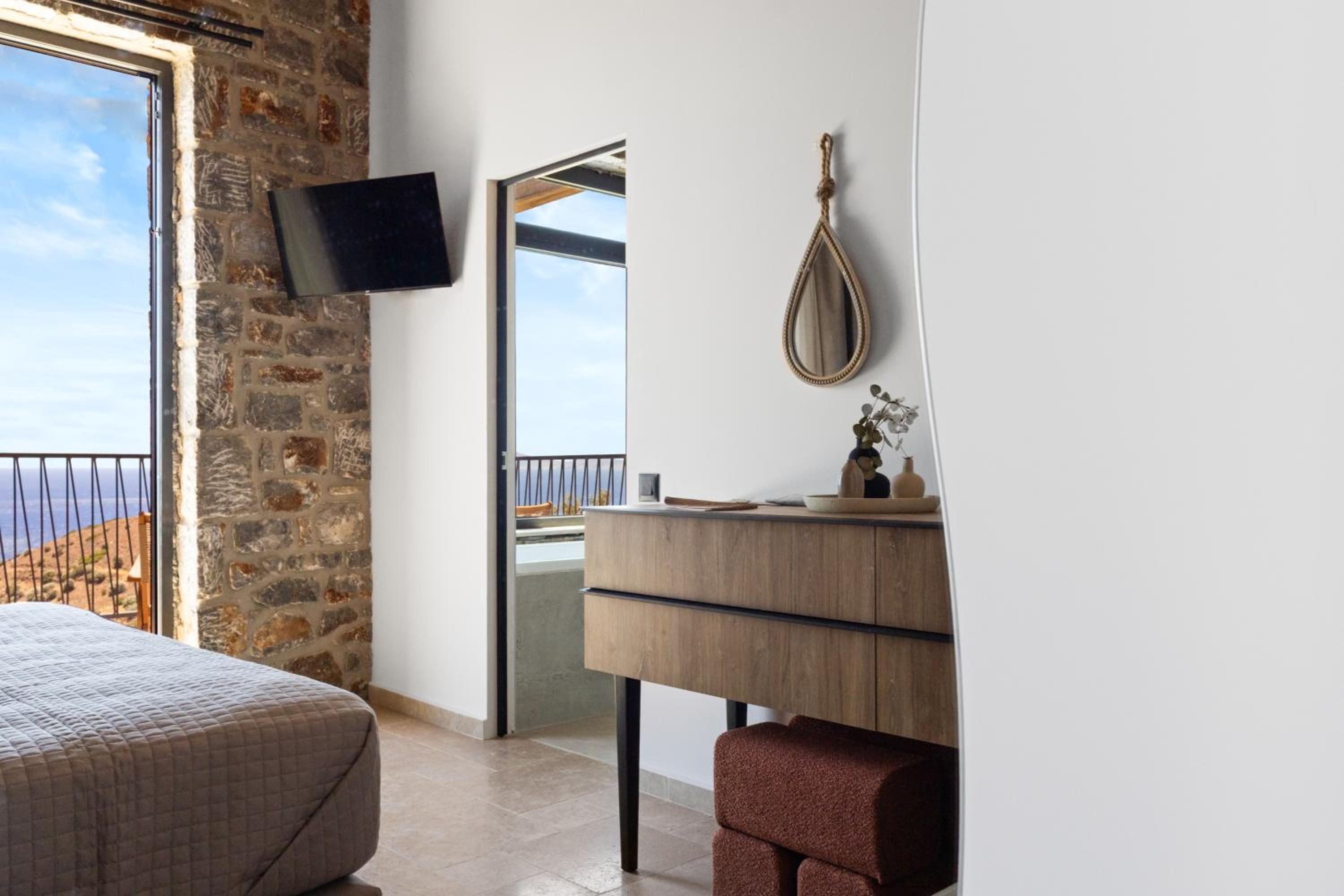 Petres Luxury Villas with heated private pool
