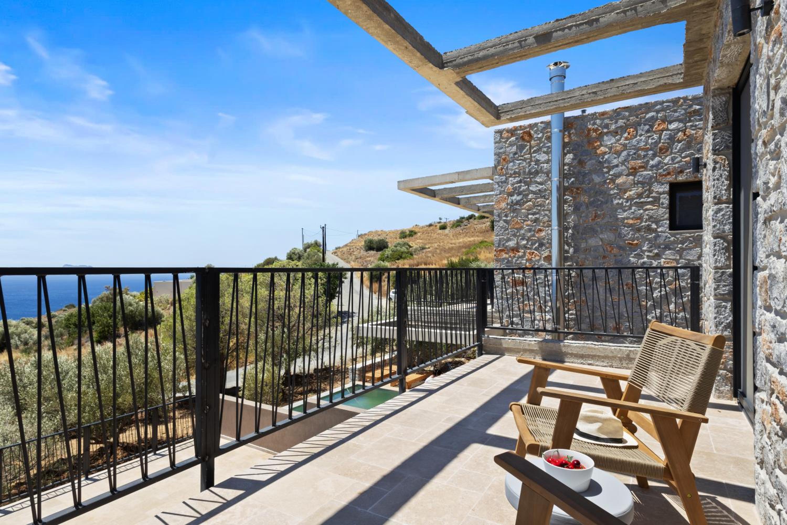 Petres Luxury Villas with heated private pool