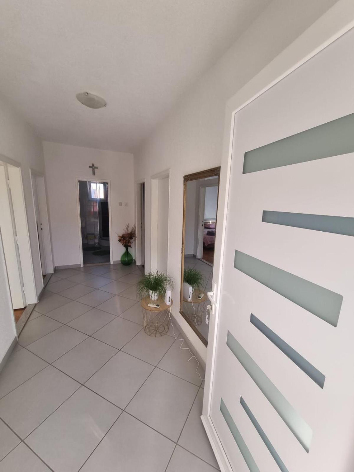 Ivica House