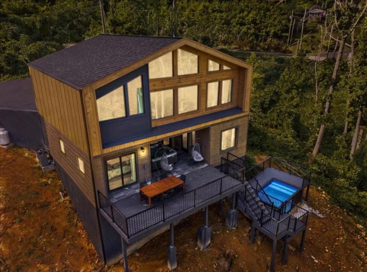 Chalet Vista Pool Hot Tub Game Room Views