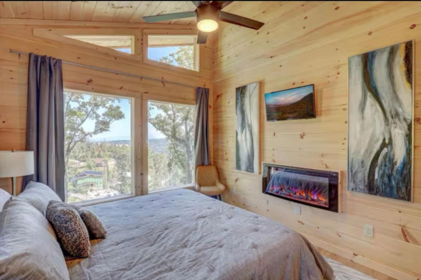 Chalet Vista Pool Hot Tub Game Room Views