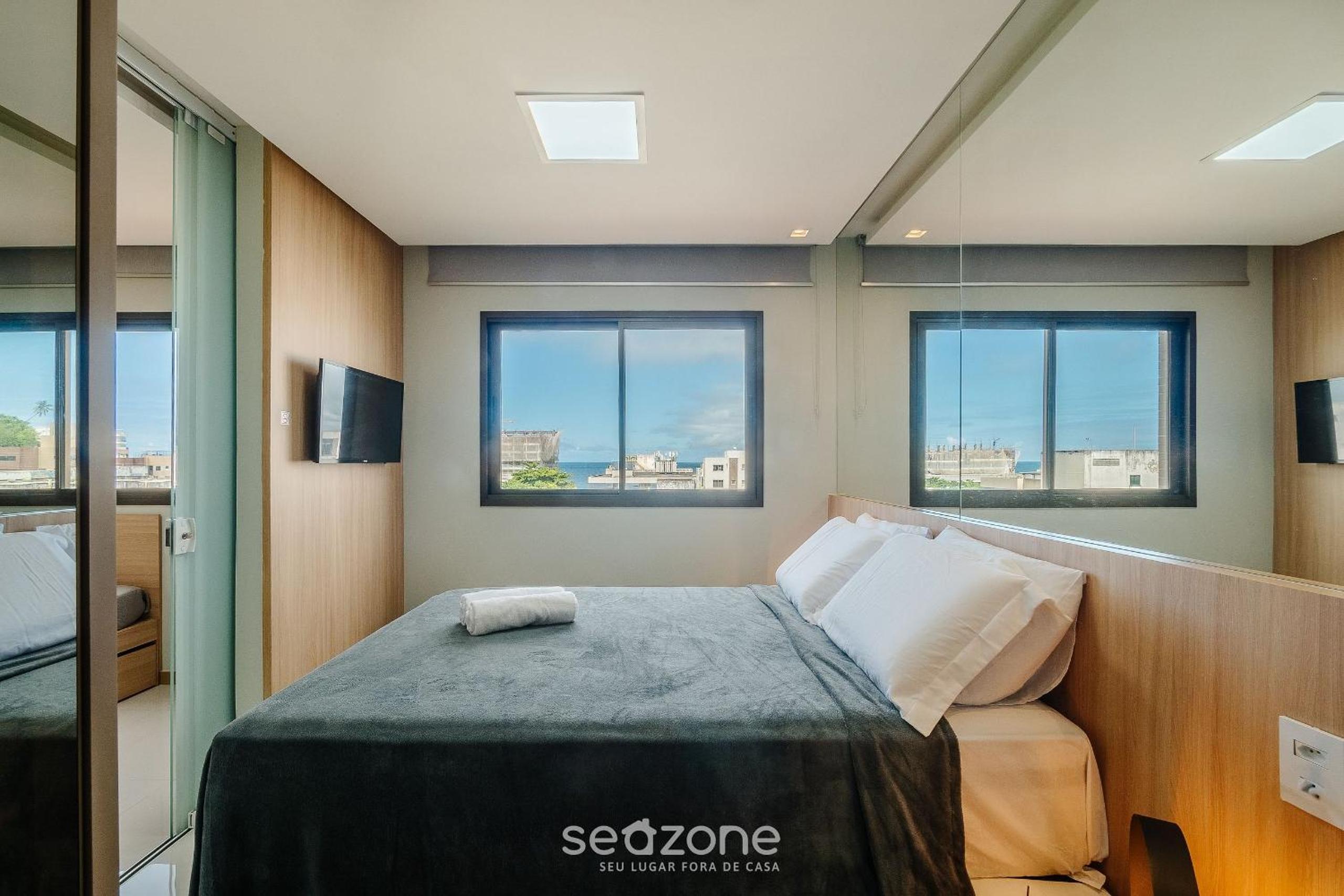 Apartments in Building with Gym in Ondina SSA – HOA