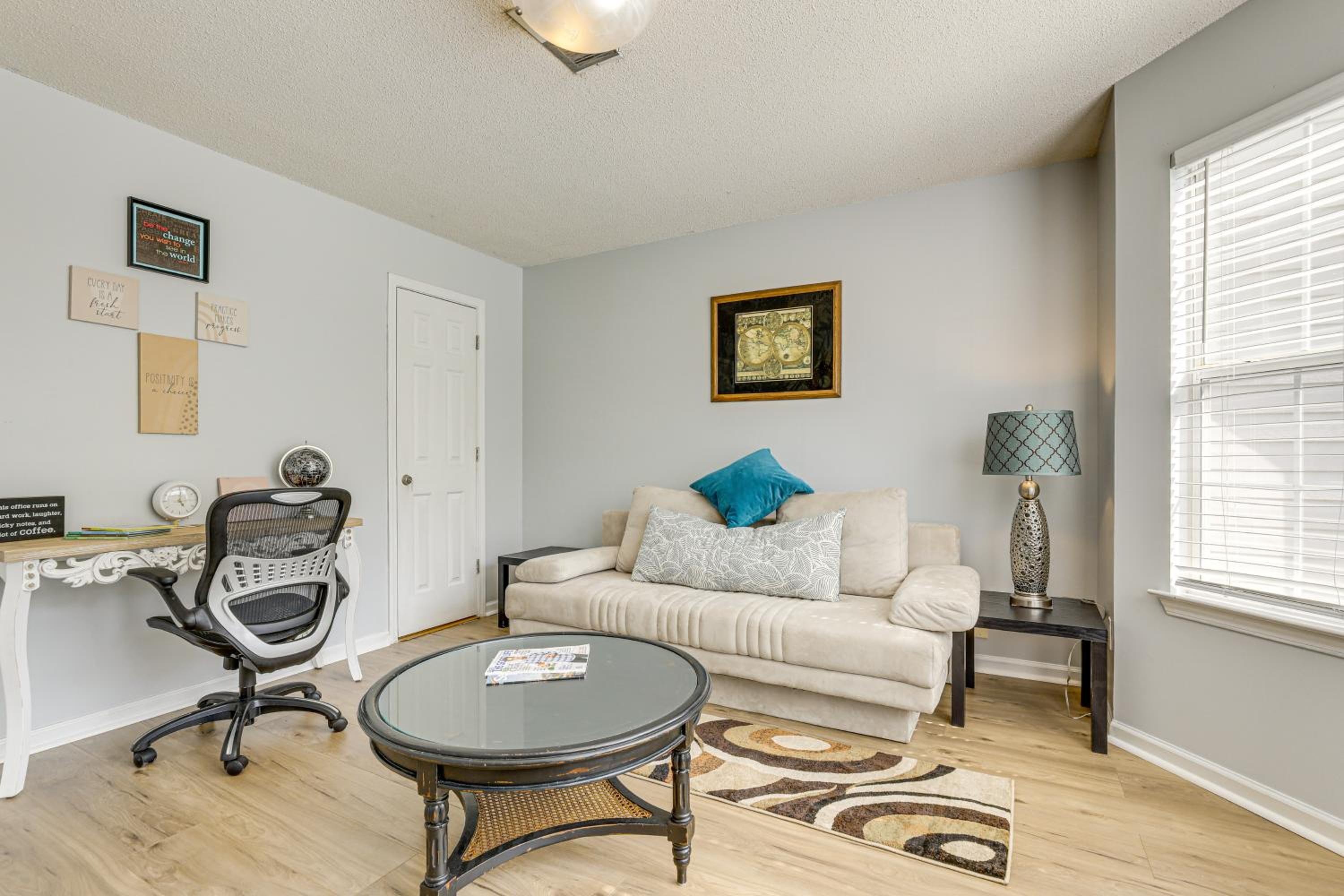 Spacious Home with Patio 8 Mi to Dtwn Decatur