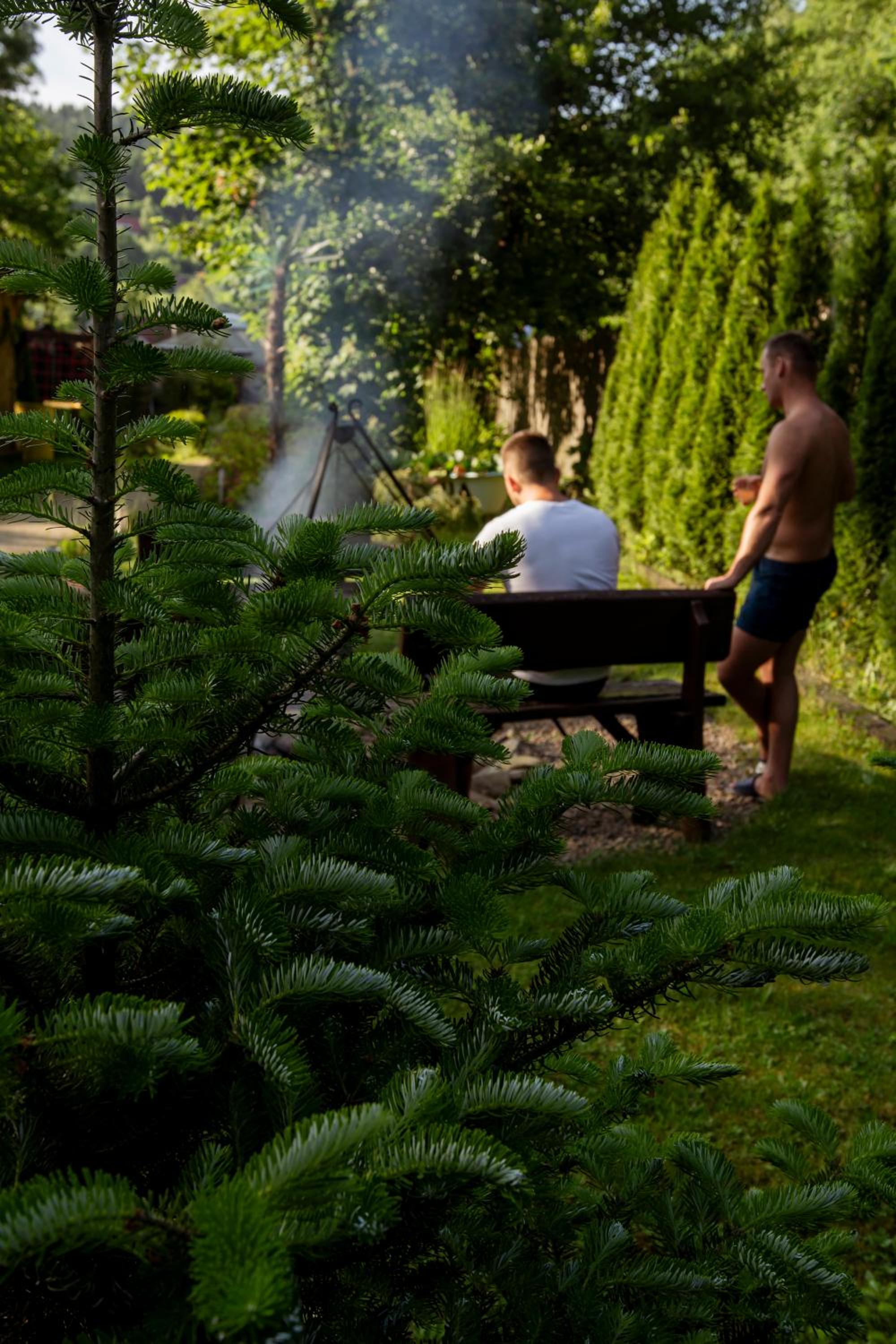 Aloha Glamp - Całoroczny glamping nad rzeką z prywatną balią - Stok narciarski, góry, lasy, sauna