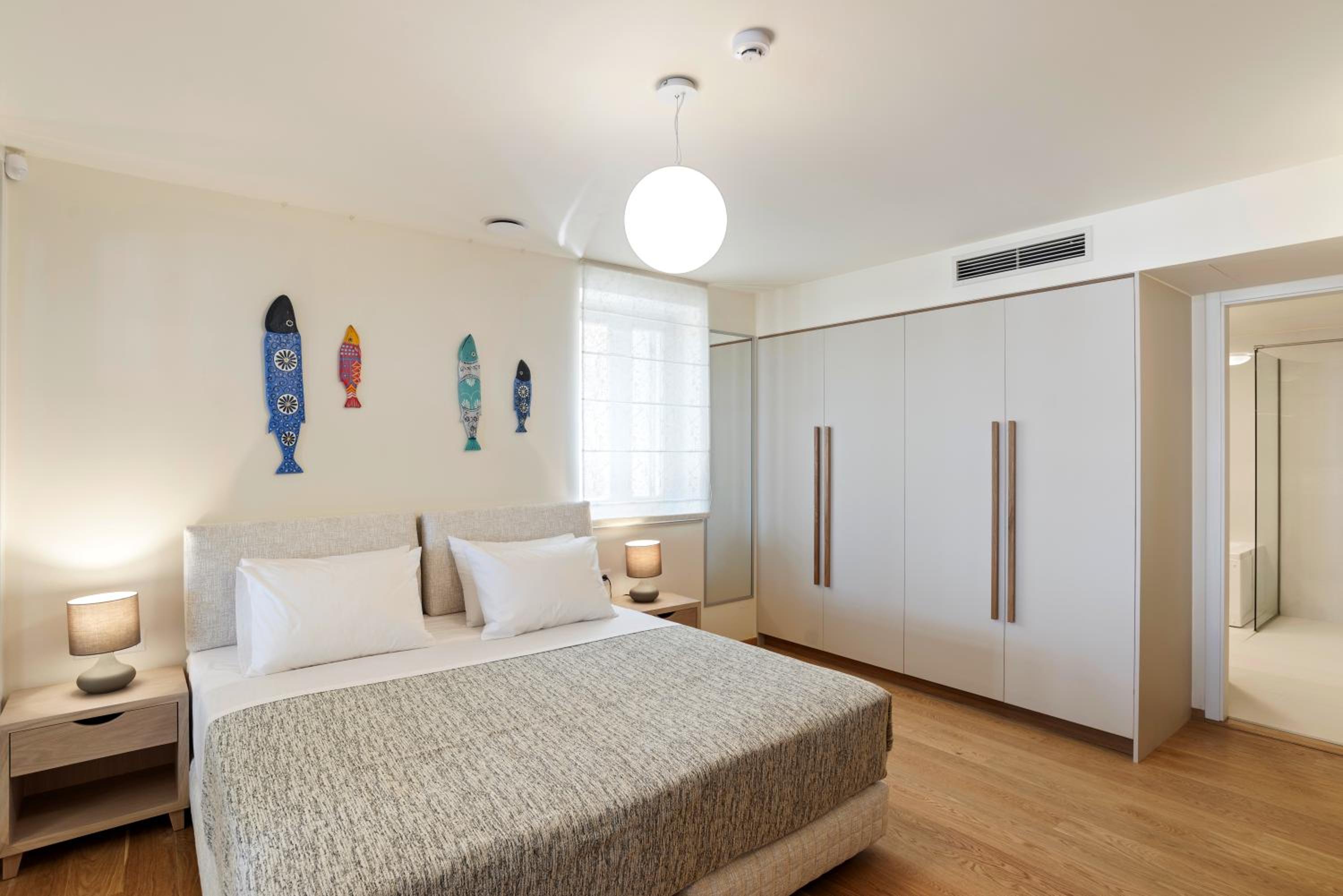 Kormoranos-Hydrobates Waterfront Villa