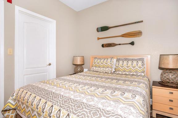 Mountain View Condo 1306