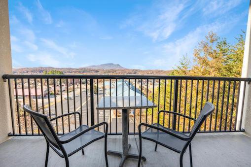 Mountain View Condo 1306