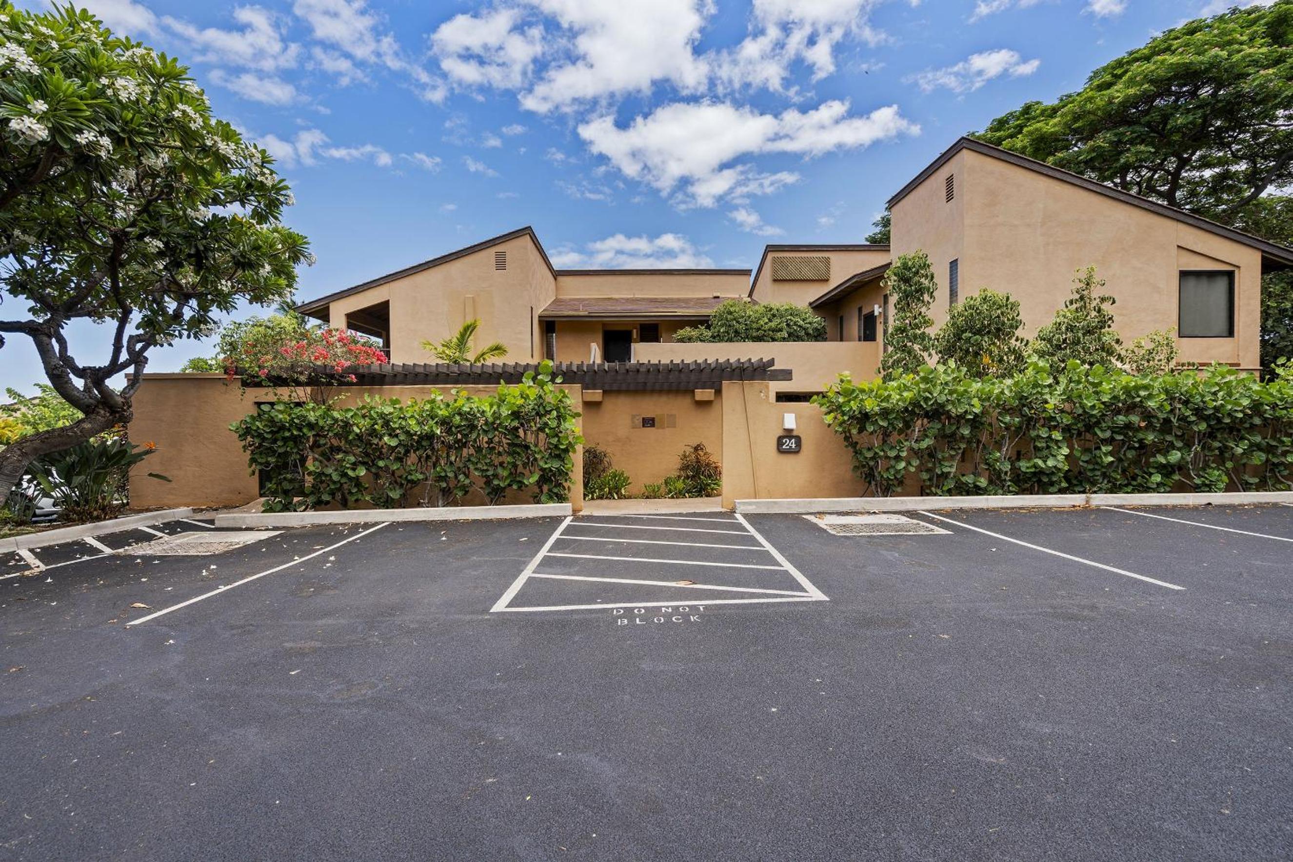 Wailea Ekahi 24B - Modern Garden Retreat w/ Lanai, Split AC & Stylish Renovation