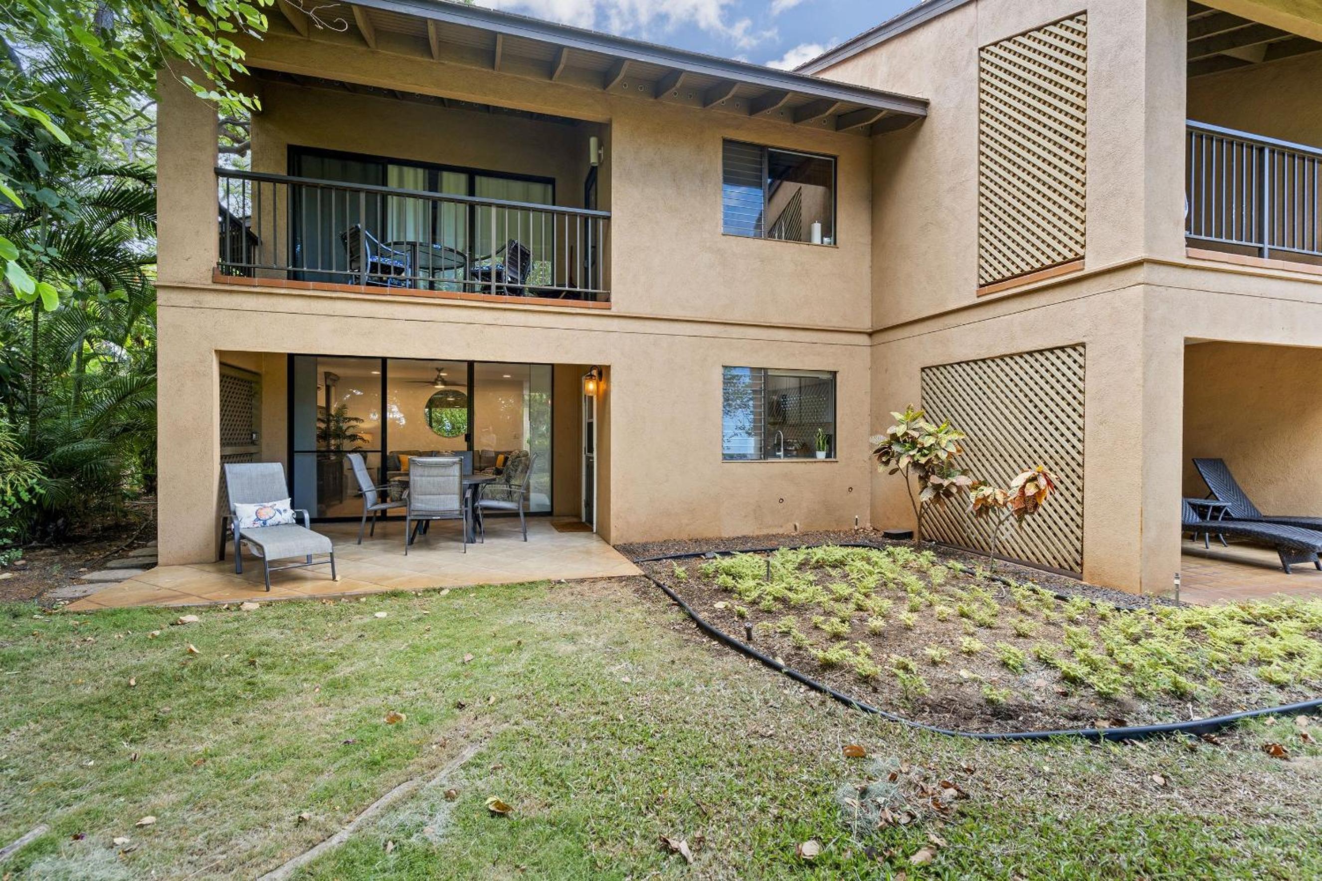 Wailea Ekahi 24B - Modern Garden Retreat w/ Lanai, Split AC & Stylish Renovation