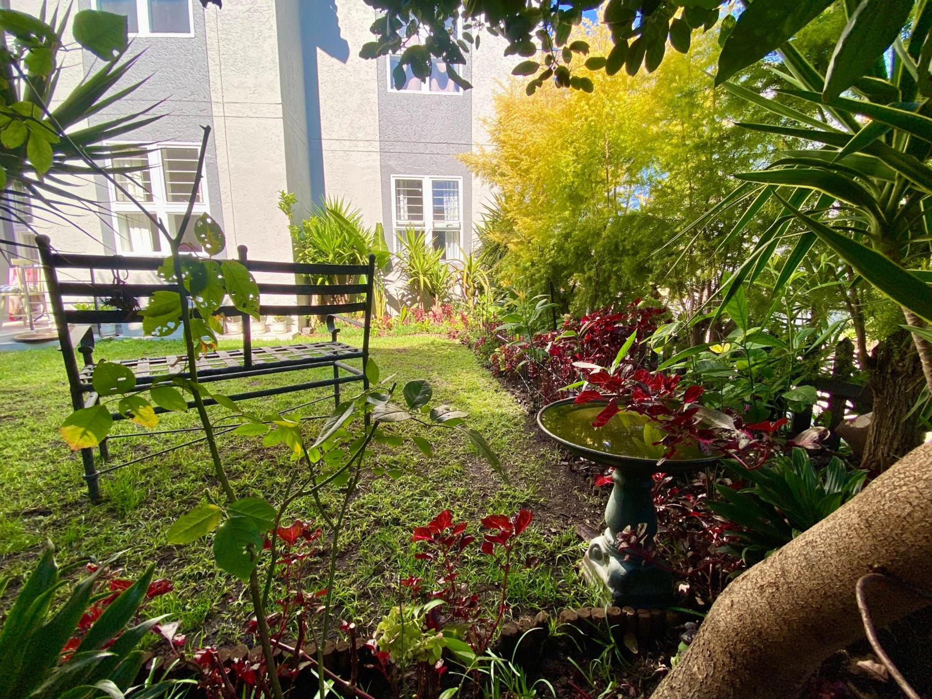 Luxury Garden Retreat 2B Sandton