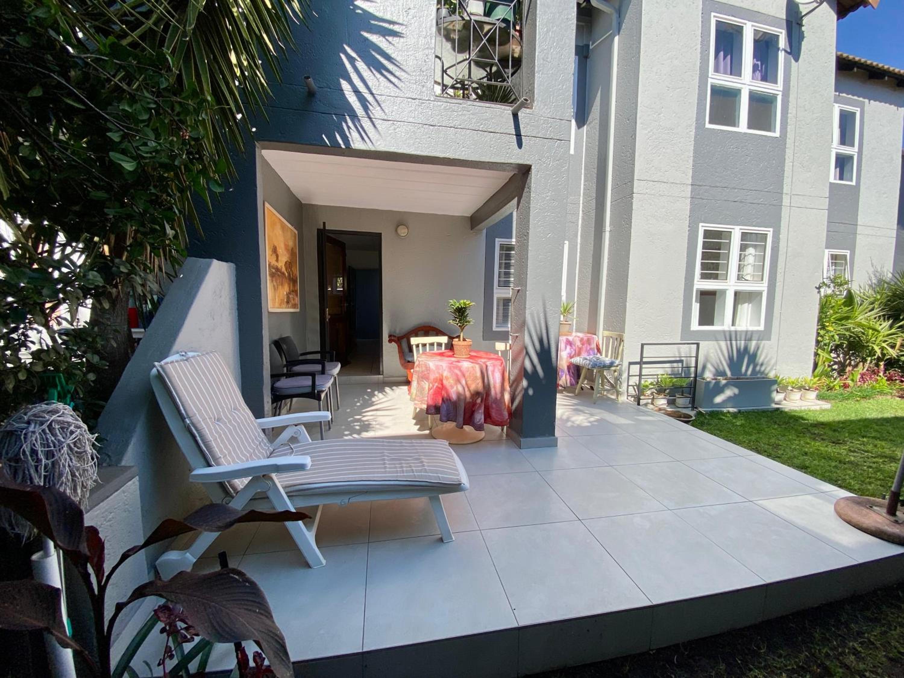 Luxury Garden Retreat 2B Sandton