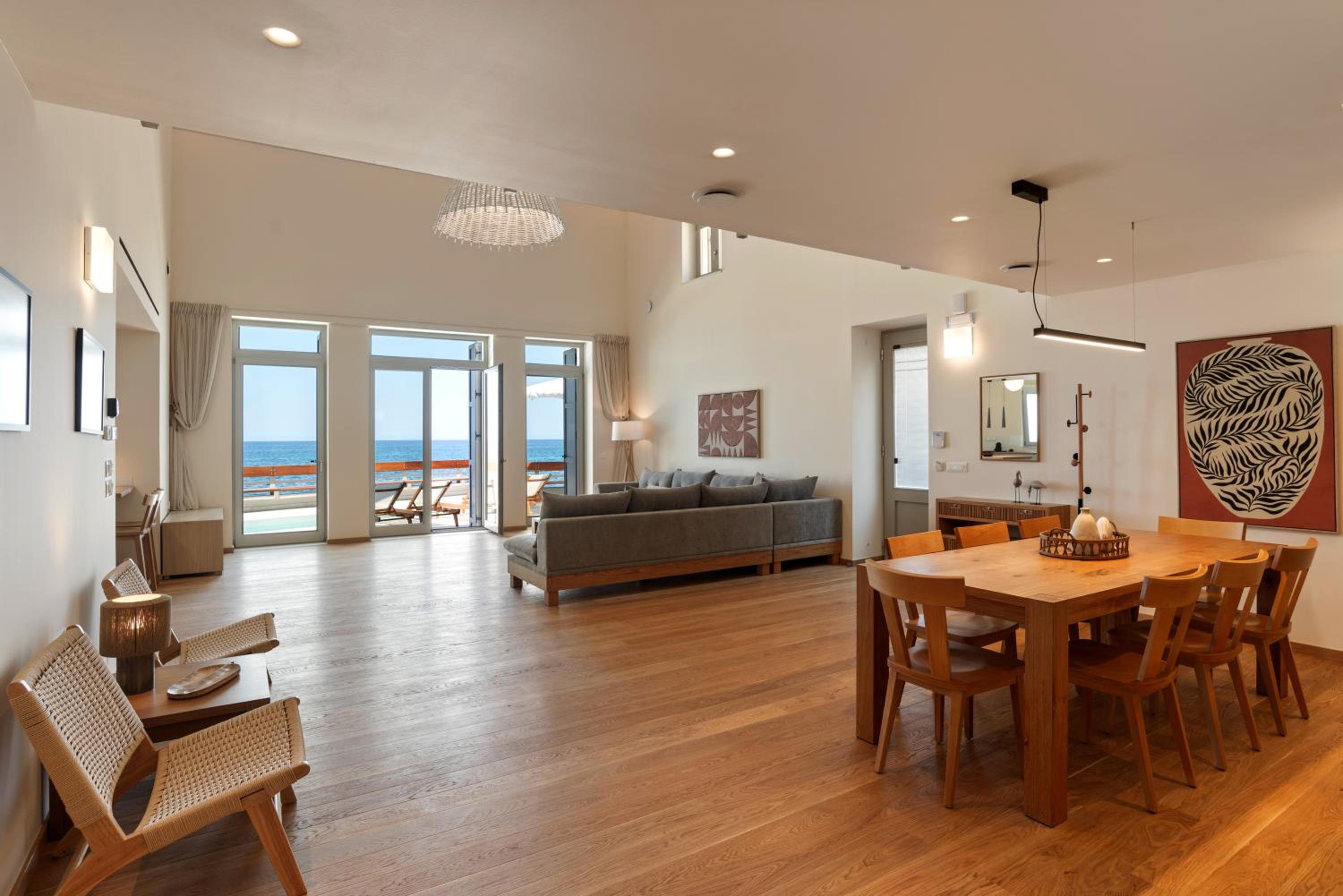 Kormoranos-Hydrobates Waterfront Villa