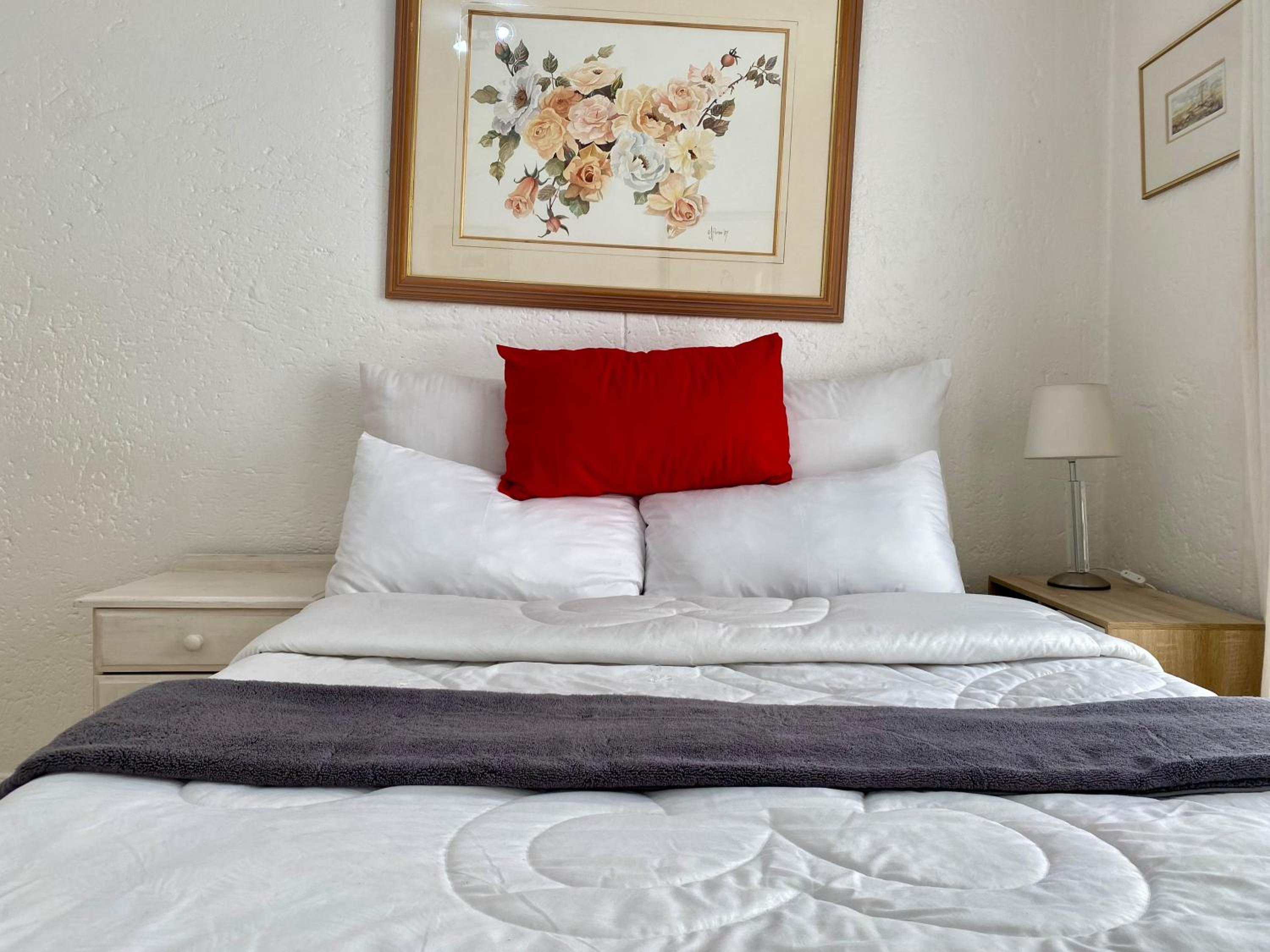 Luxury Garden Retreat 2B Sandton